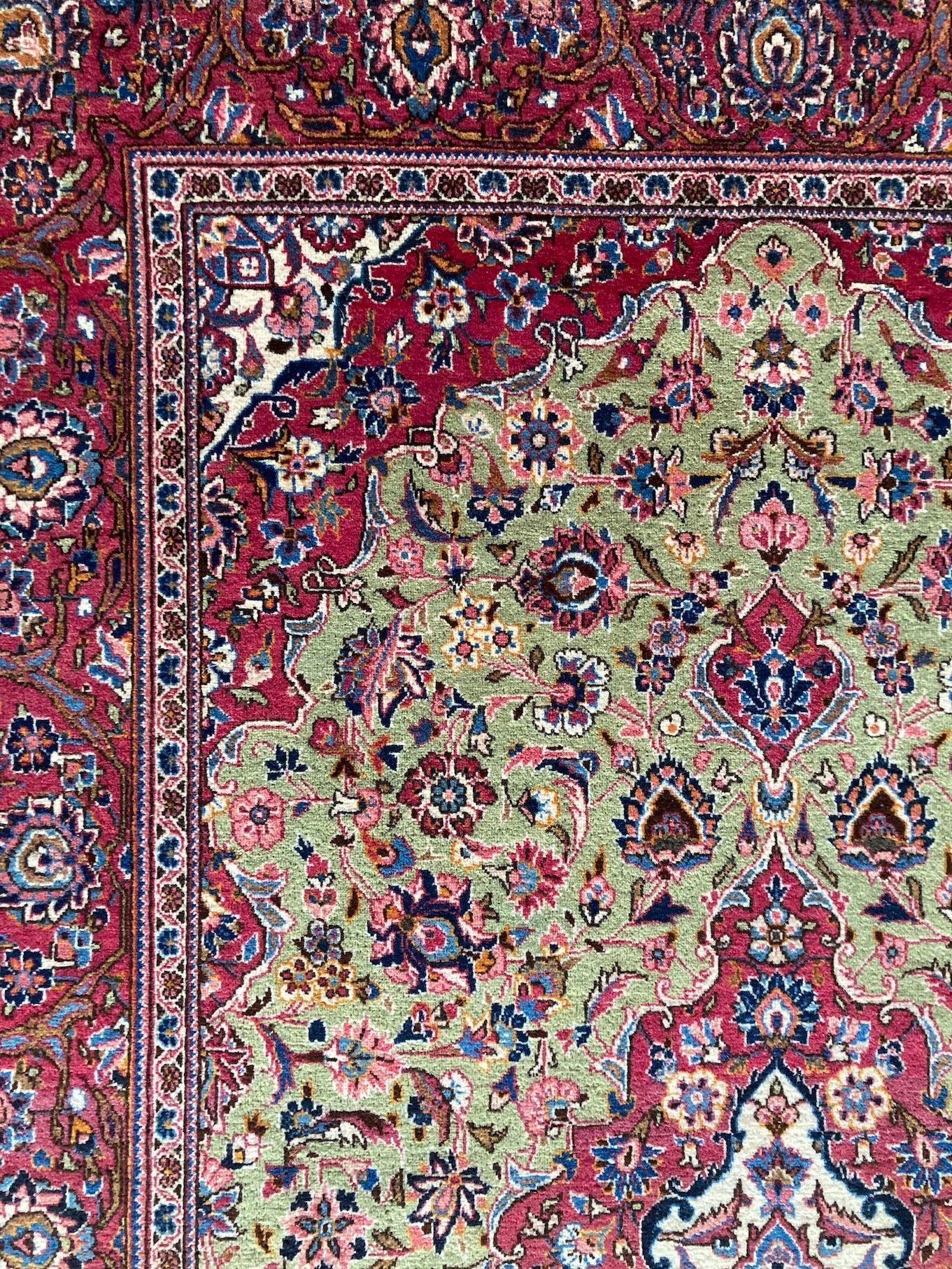 Antique Kashan Rug For Sale 8