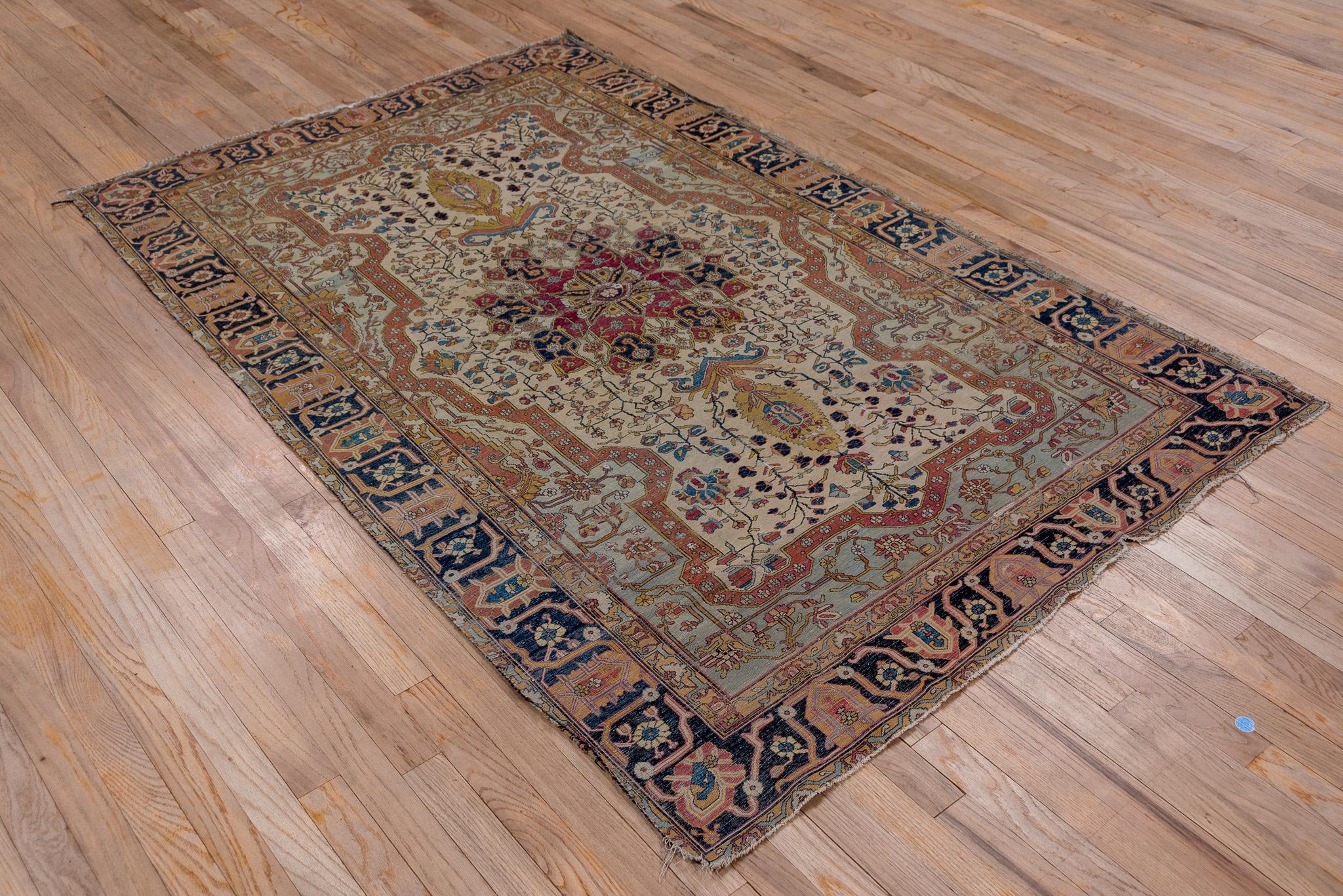 Tapis Kashan ancien en vente 1