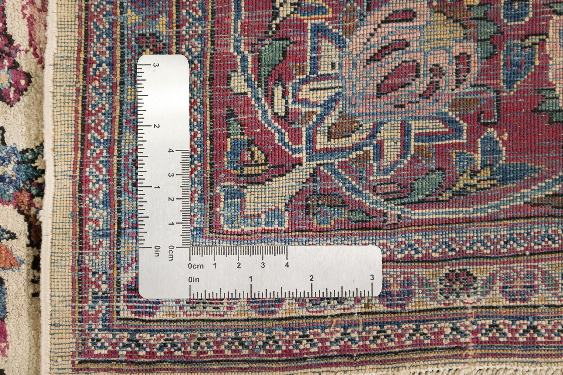 Antiker Kashan Teppich, handgeknüpft, 6,8 × 4,2 Fuß - Elfenbein, Rot & Blau im Angebot 1