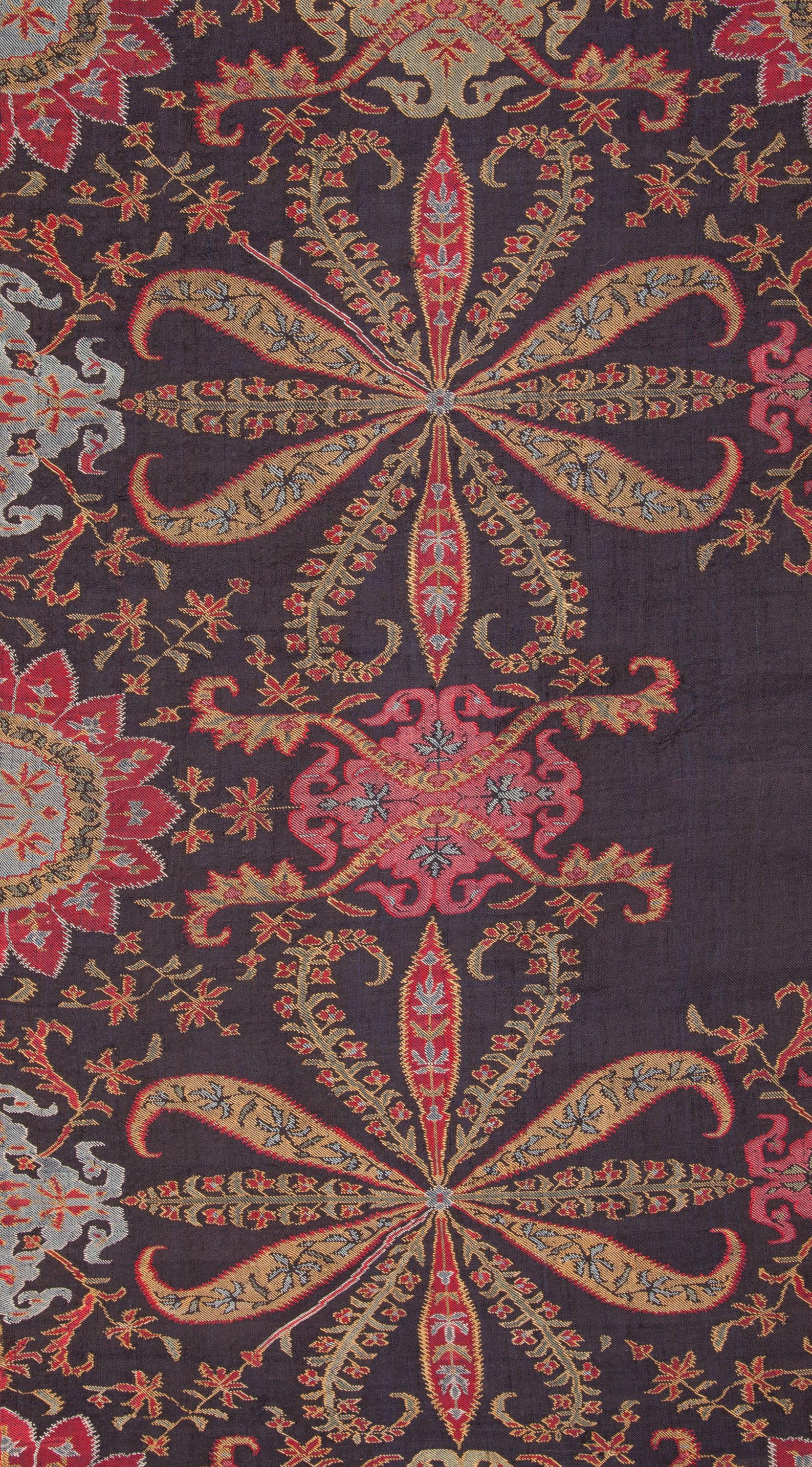 Antique Kashmir Long Shawl from India Early 19th Century, 1830s In Good Condition For Sale In Istanbul, TR