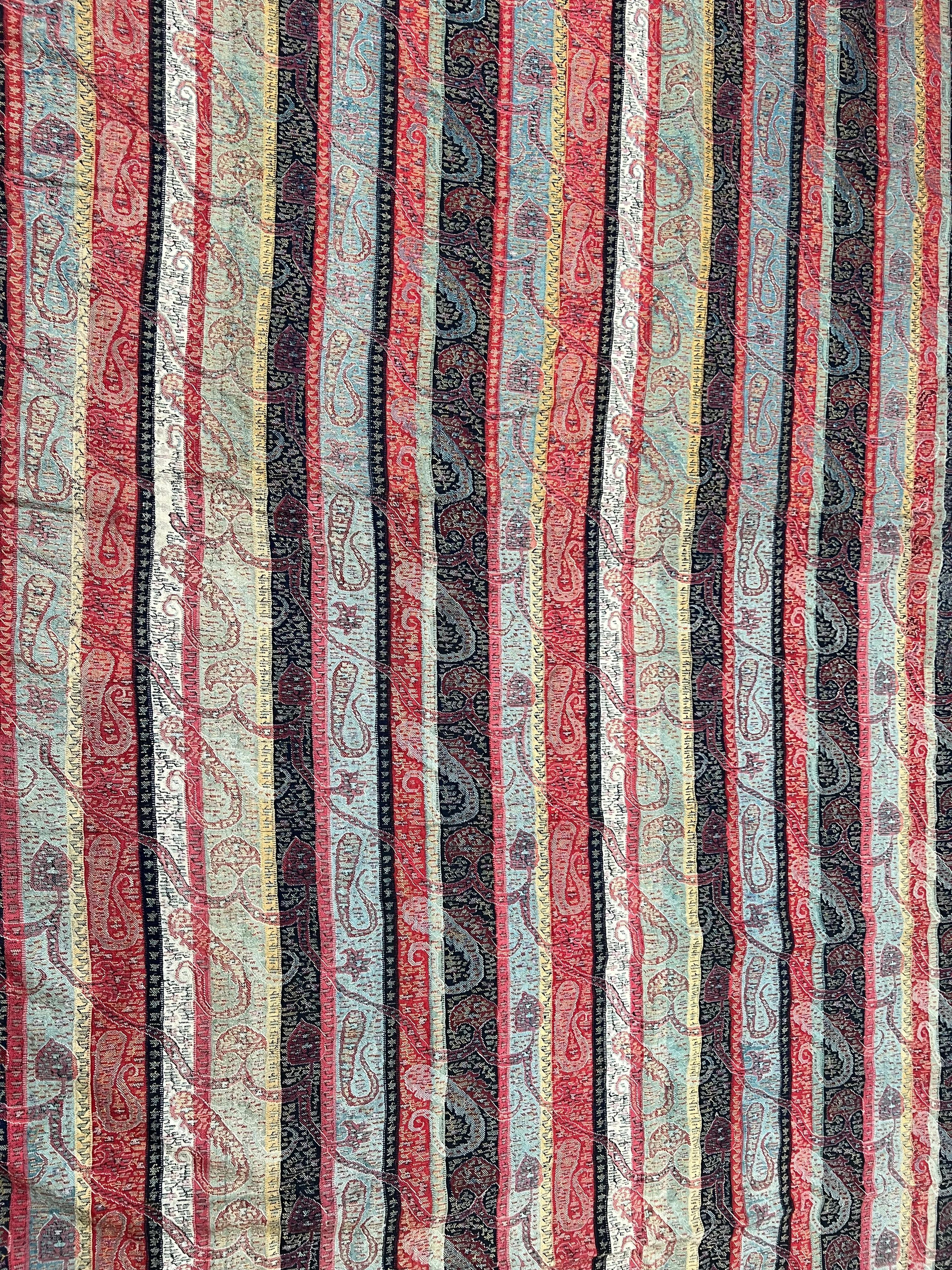 Châle ancien en laine Kashmiri Kani  Boteh Design rayé  A.I.C. Fin du 19e siècle en vente 3