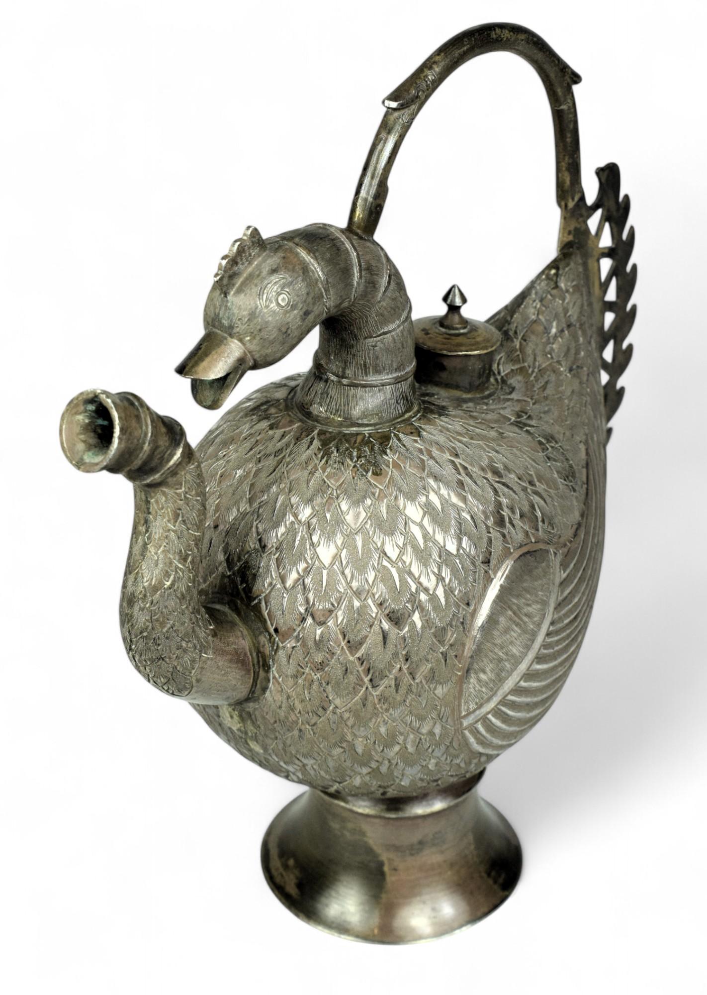 Hammered Antique Kashmiri Silver Bird-Shaped Ewer Vessel Circa Early 20th century For Sale