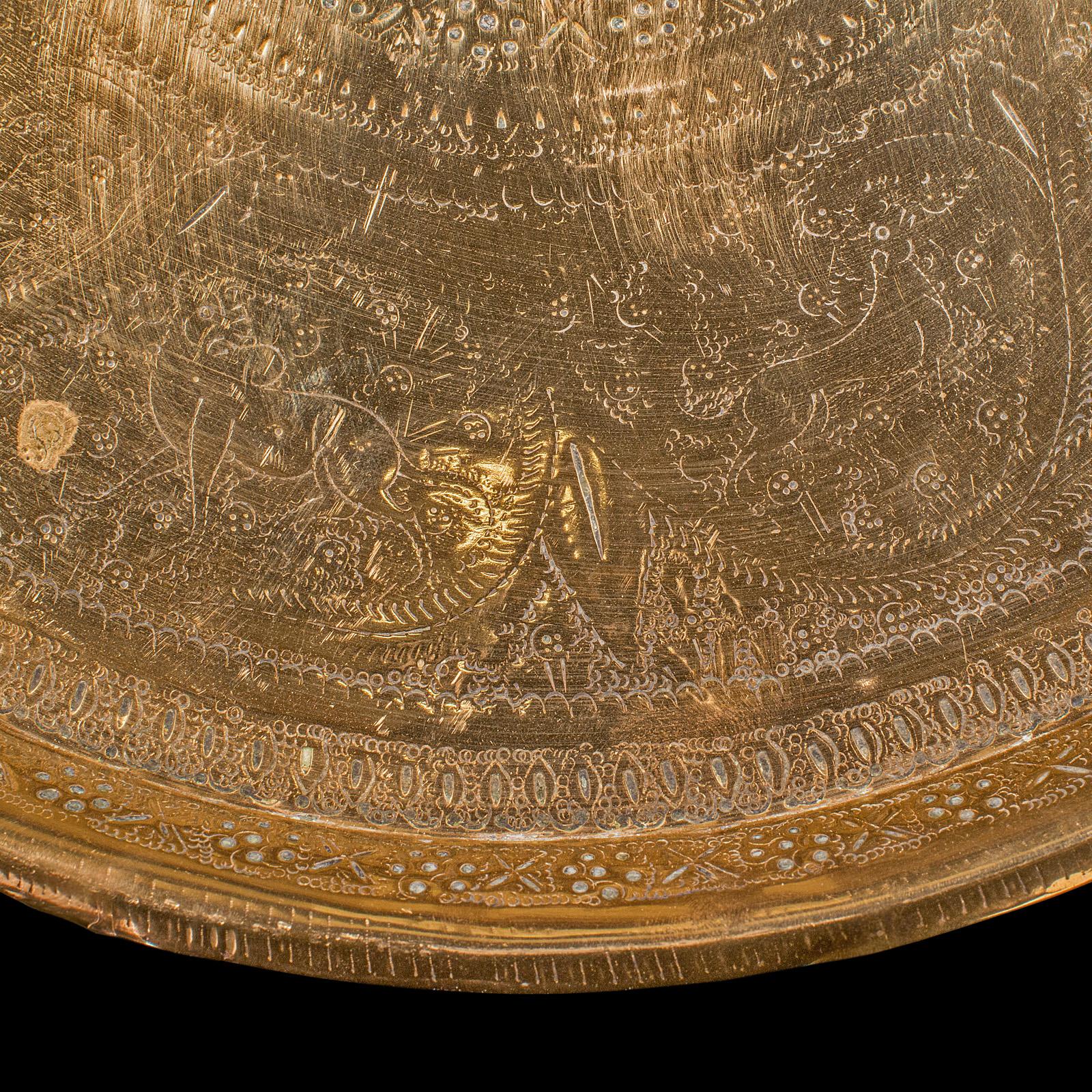 Antiguo Kasmiri Bandeja Decorativa, India, Grabado, Latón, Plato, Victoriano 1