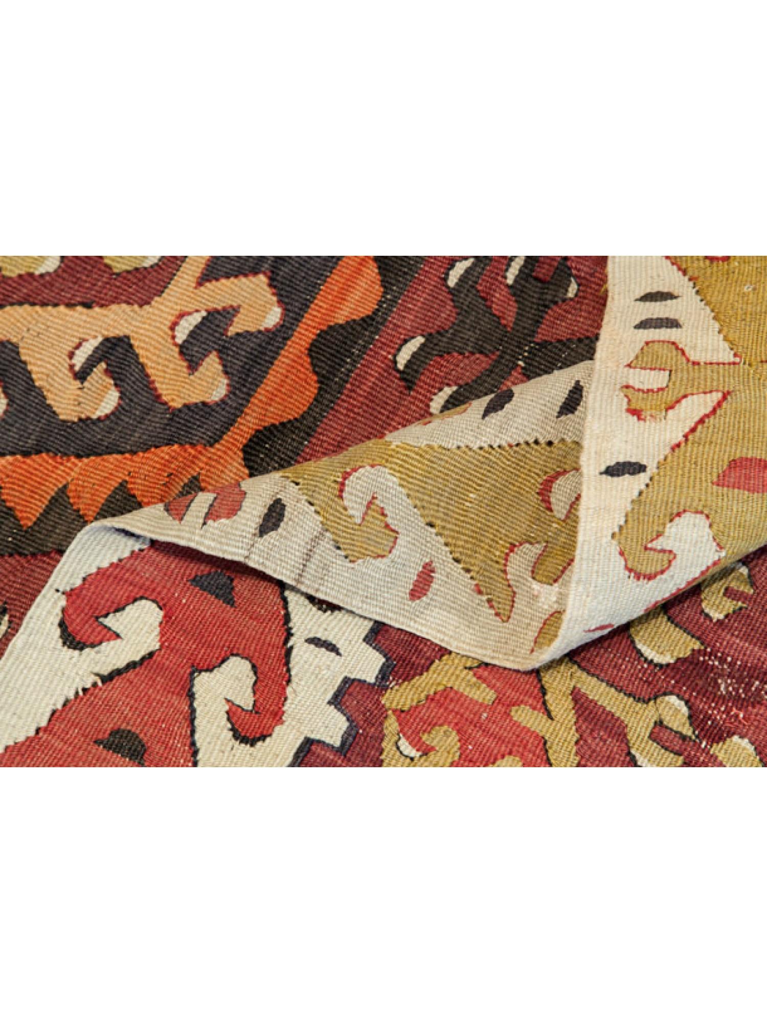 Alfombra antigua Kayseri Kilim Anatolia Central Alfombra turca de lana siglo XX en venta