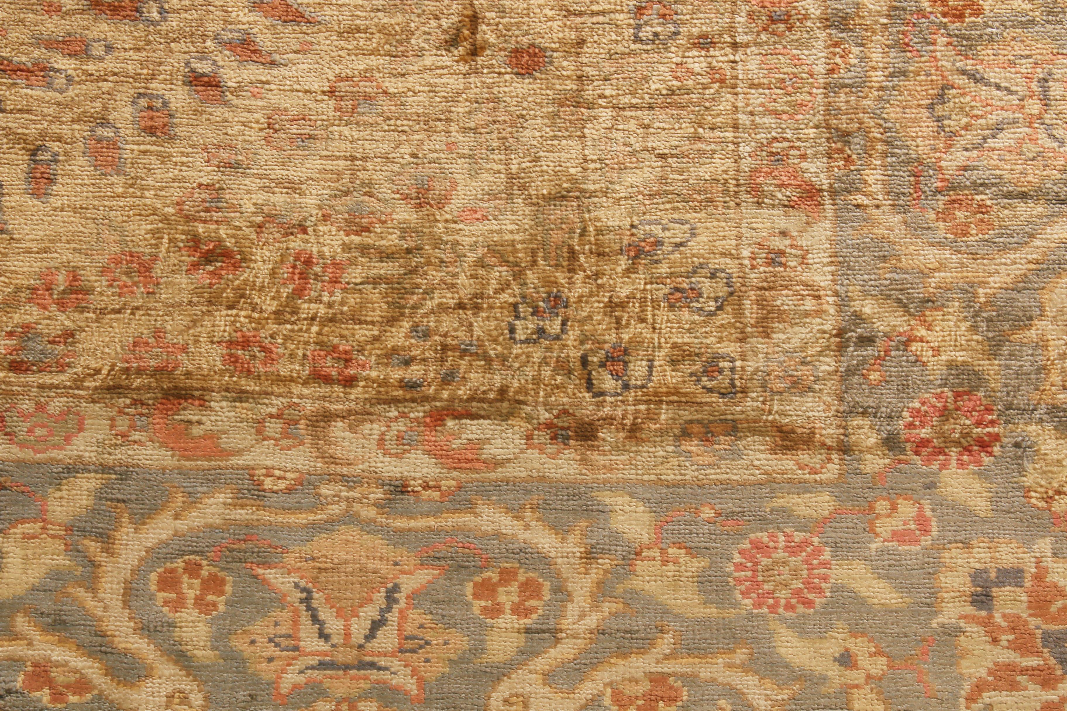 Antiker antiker Kayseri-Teppich aus Wolle in Kupferbraun und Beige von Teppich & Kelim im Zustand „Gut“ im Angebot in Long Island City, NY