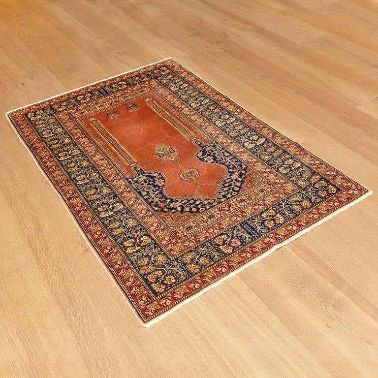 Antique Kaysery Turkey Hand Knotted Wool Rug, circa 1950 For Sale 3
