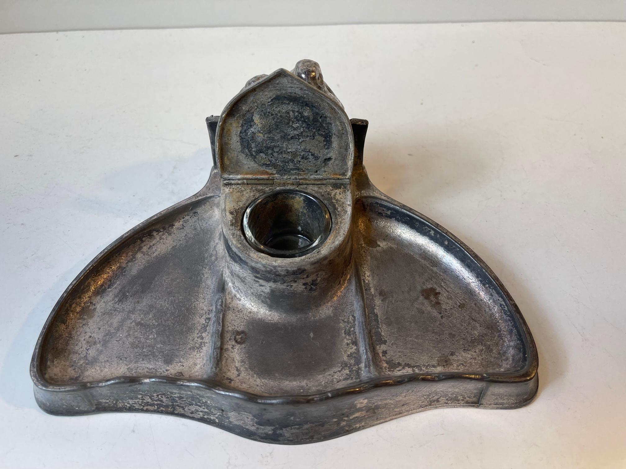 Antique Kayserzinn Pewter Inkwell with Lovebirds, German, 1910s For Sale 3