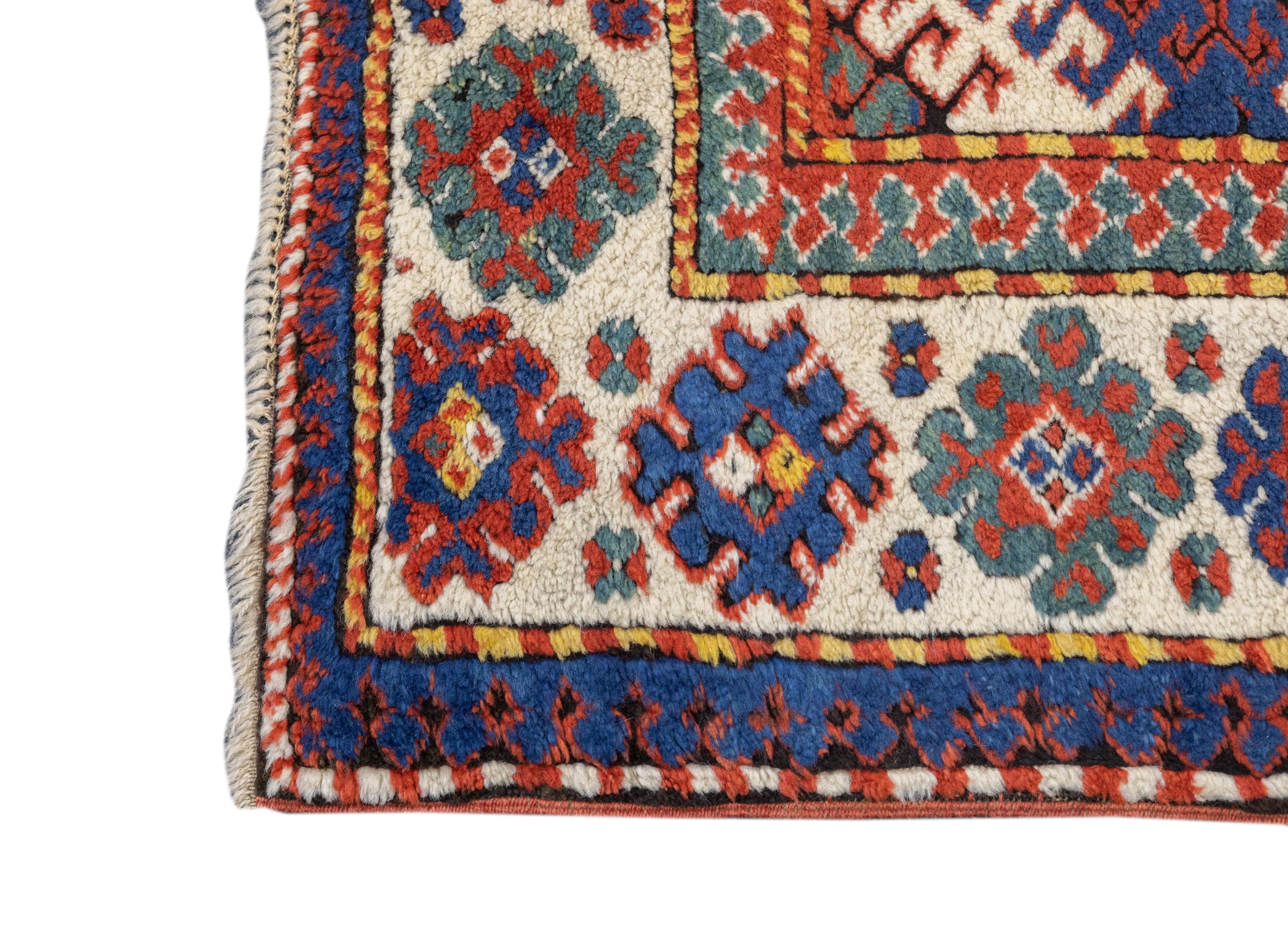 XIX secolo Tappeto antico Kazak Borcholo 4'10'' x 8'8'' in vendita