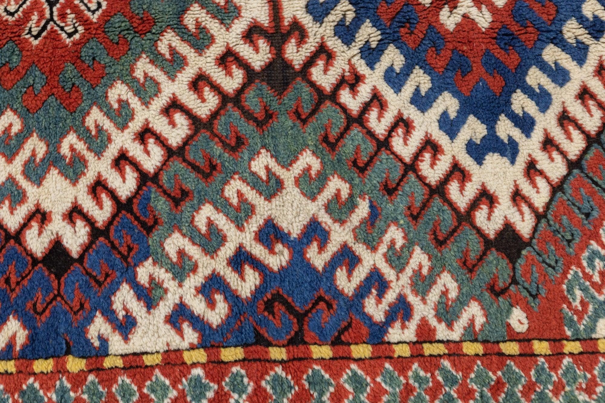 Tappeto antico Kazak Borcholo 4'10'' x 8'8'' in vendita 1
