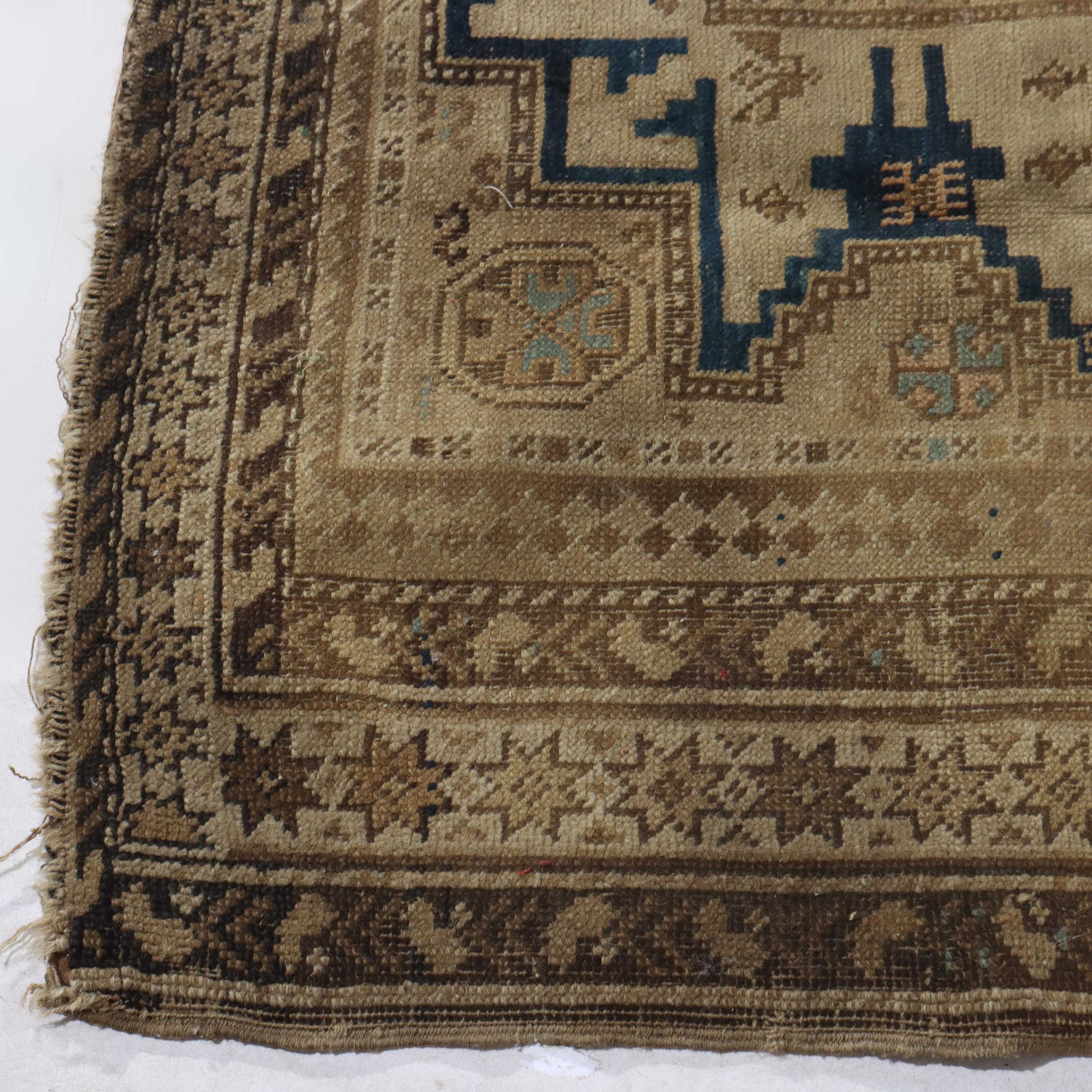 Antico tappeto orientale Kazak Lesghi Star C1910 in vendita 1