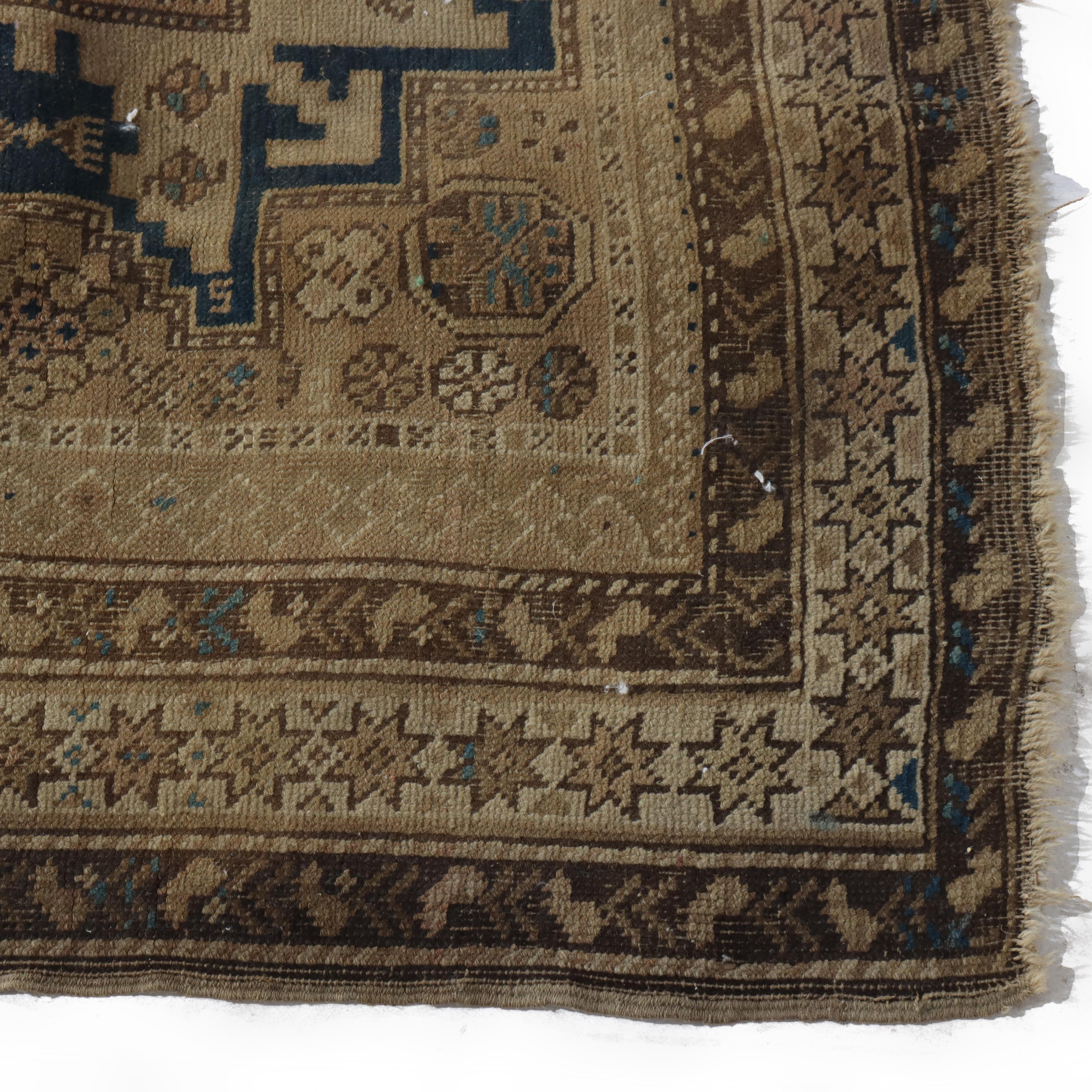 Antico tappeto orientale Kazak Lesghi Star C1910 in vendita 3
