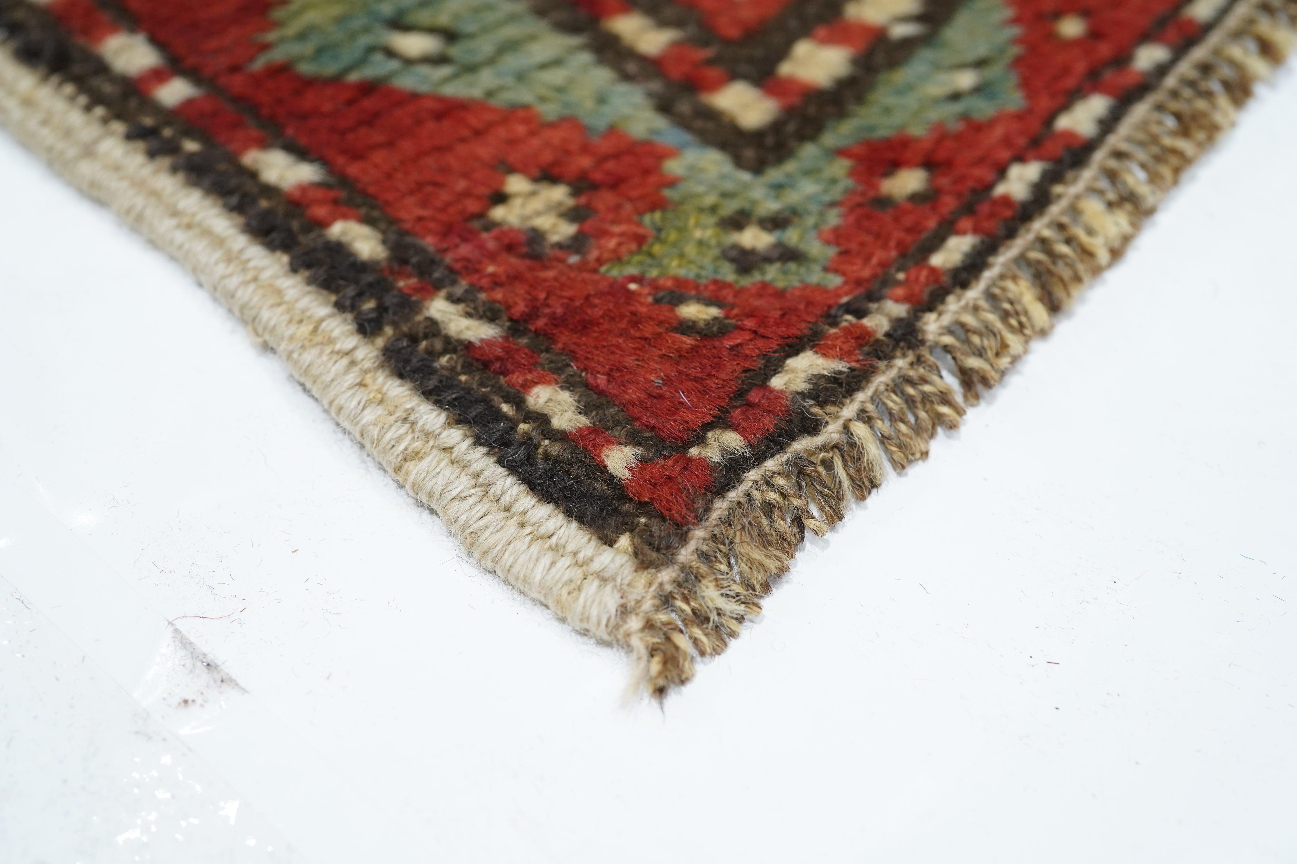 Caucasien Tapis Kazak ancien 3'1'' x 3'9'' en vente