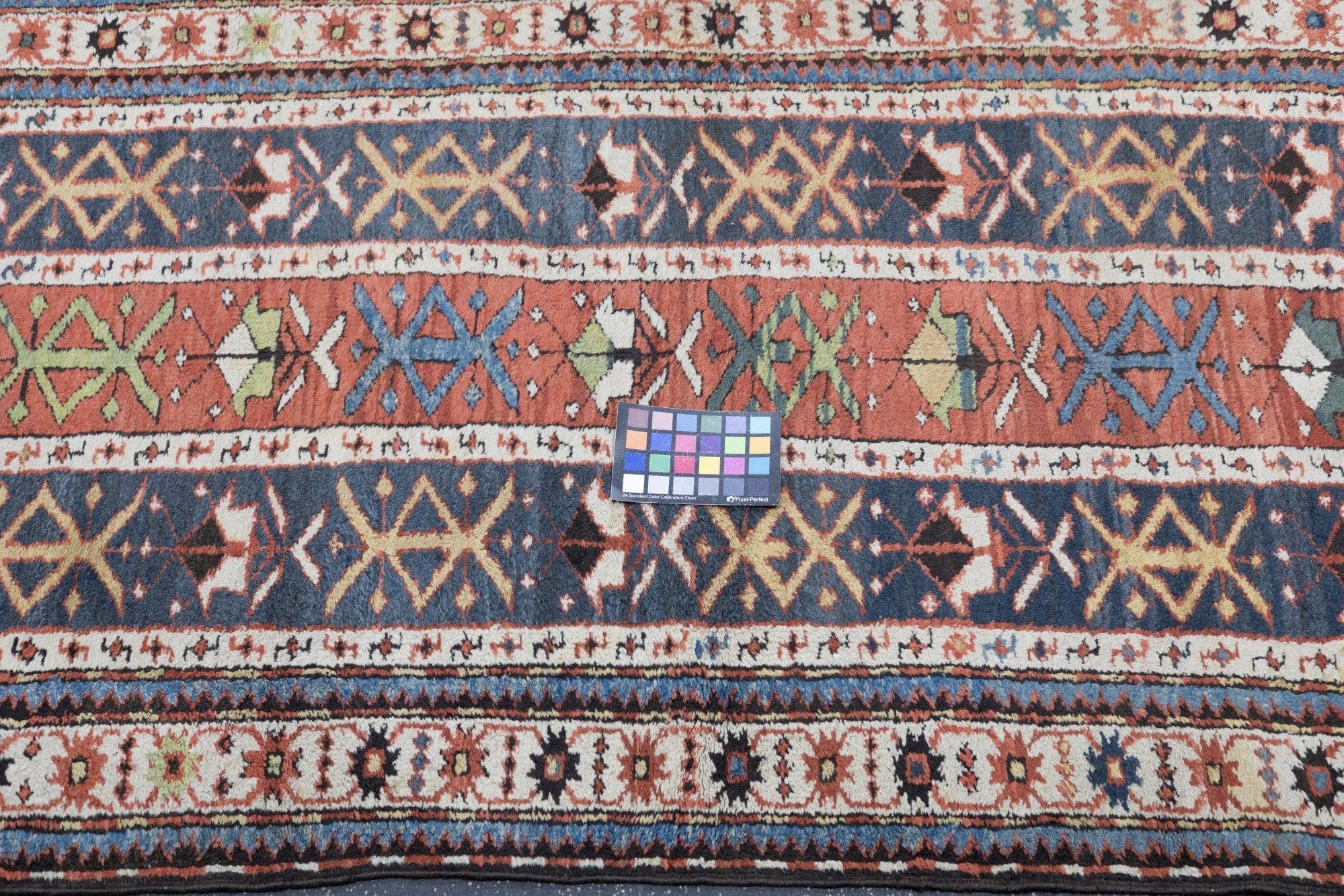 Antiker Kazak-Teppich 3'4'' x 6'2'' im Zustand „Gut“ im Angebot in New York, NY