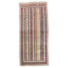 Tapis Kazak ancien de 3'8'' x 8'1'' cm