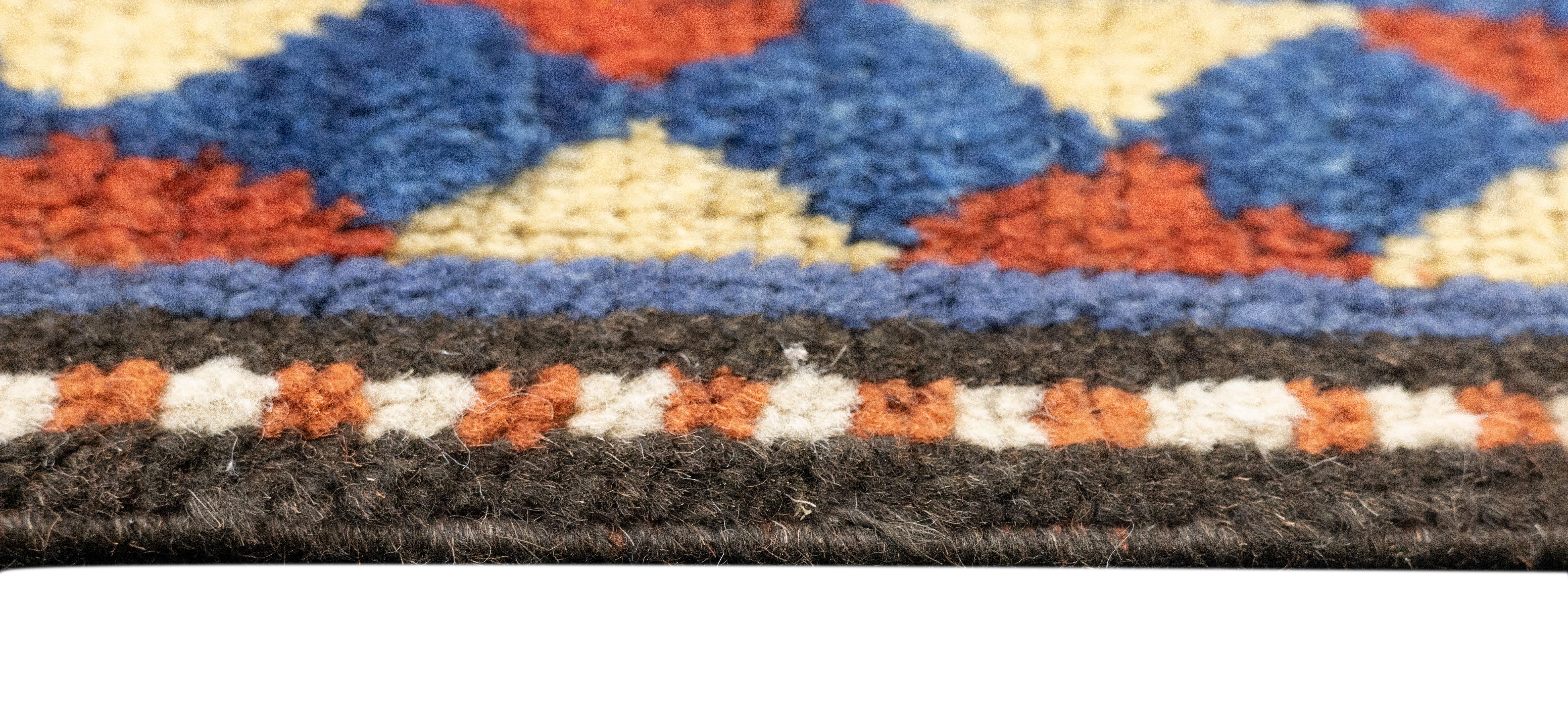 XIXe siècle Tapis Kazak antique 5'2'' x 6'7'' en vente