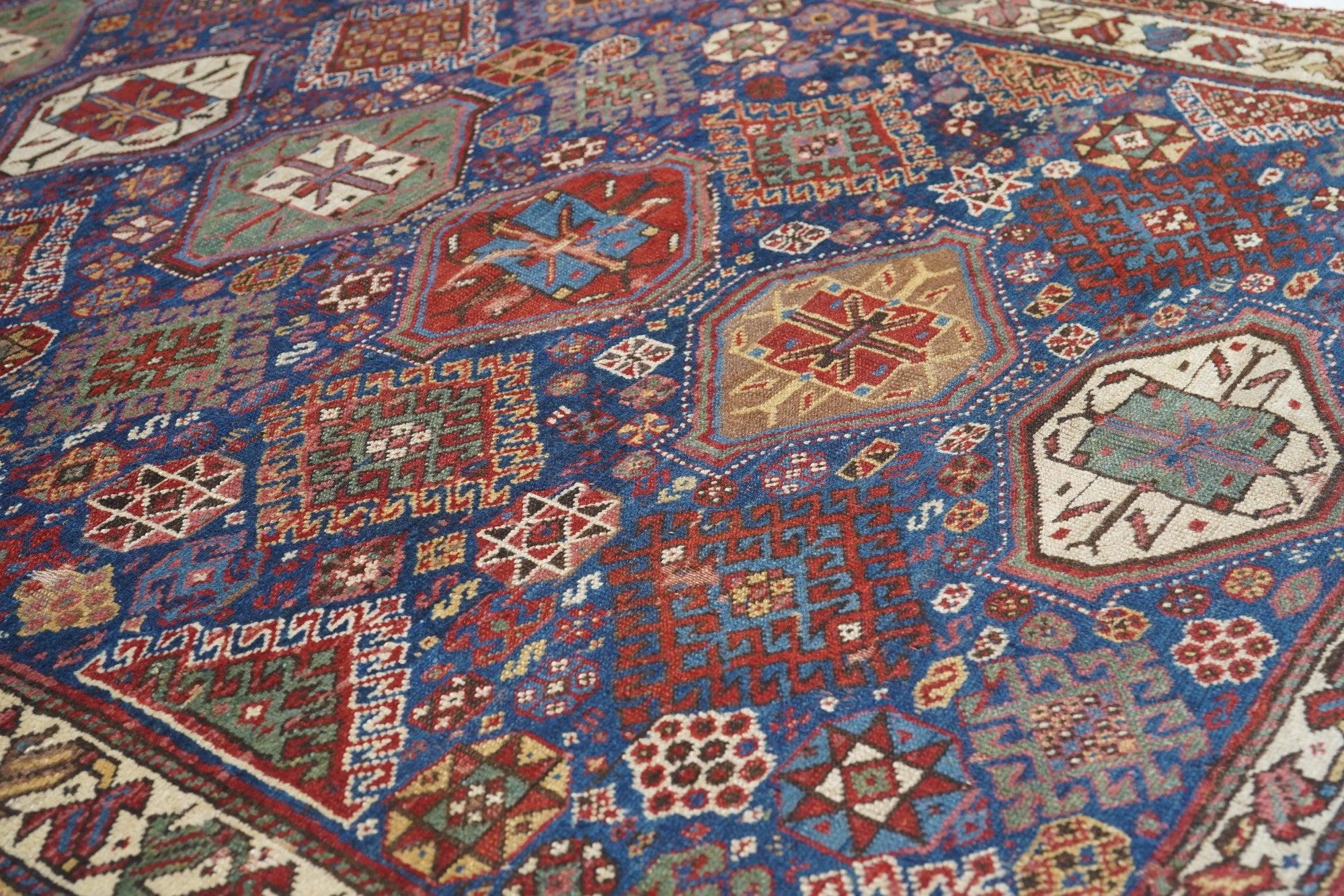 Tapis Kazak antique 5'3'' x 9'9'' en vente 1