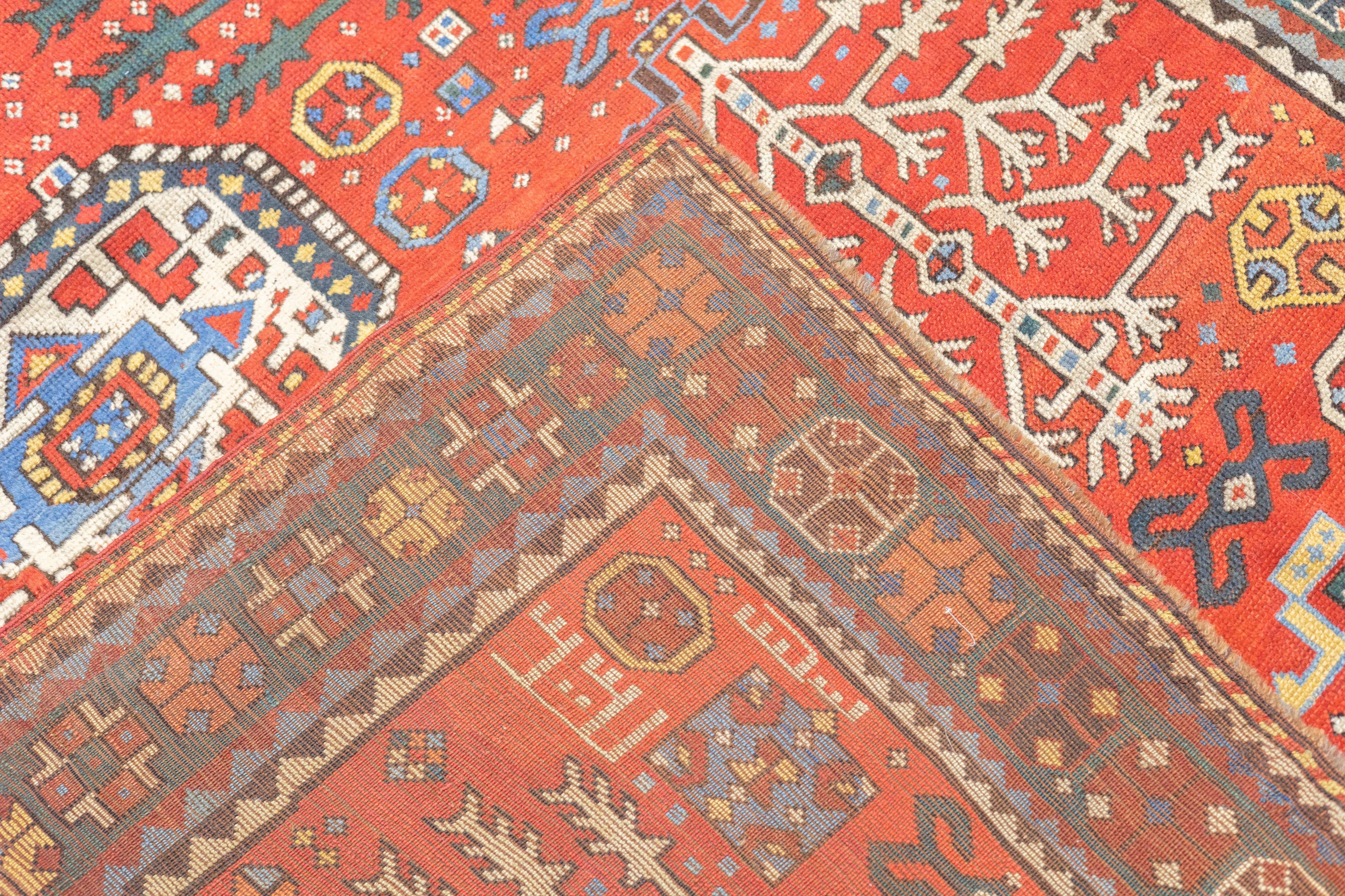 Tapis Kazak ancien 6'4'' x 7'5'' en vente 2