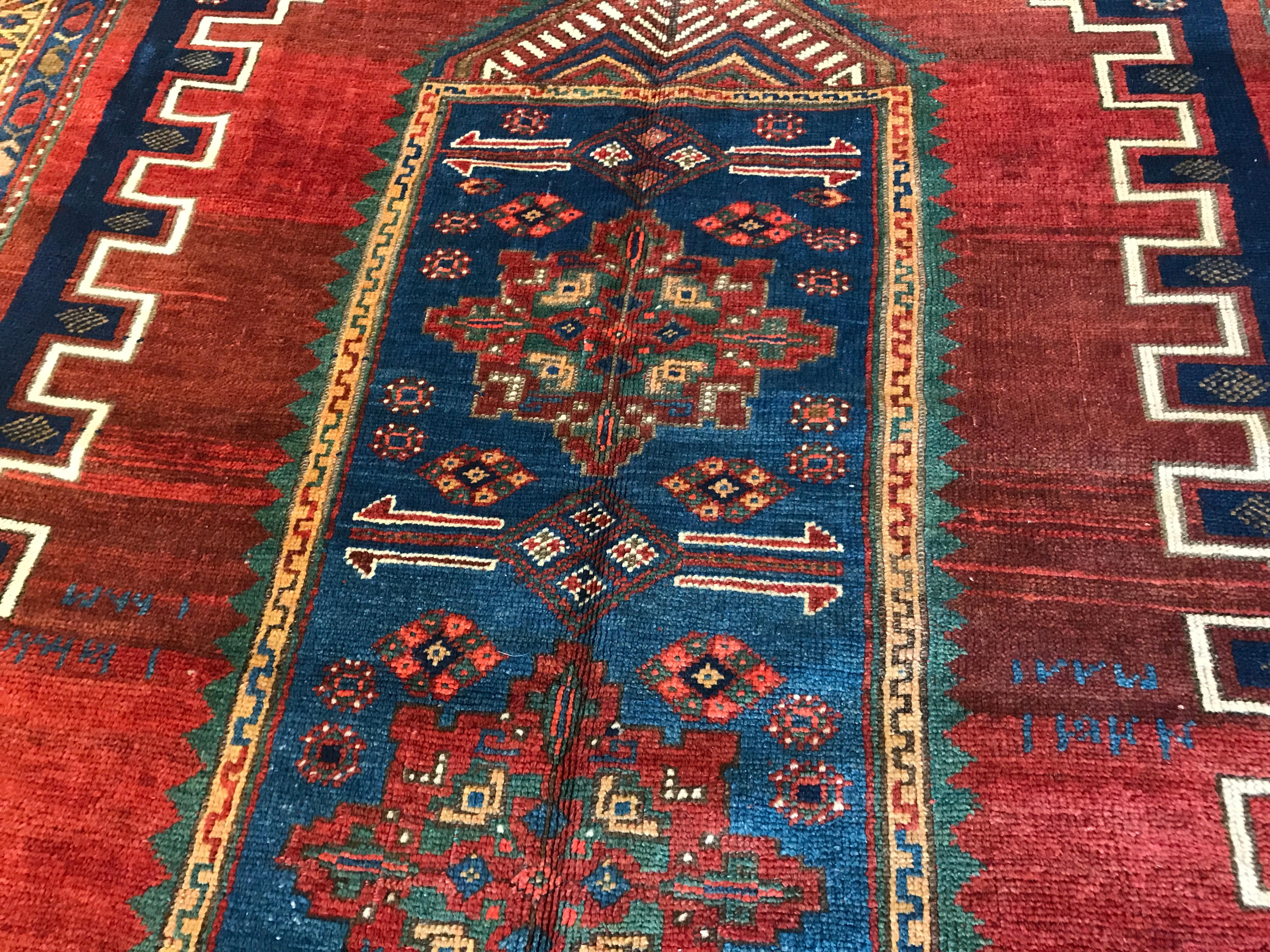 Antiker Kazak-Teppich im Zustand „Gut“ im Angebot in Los Angeles, CA