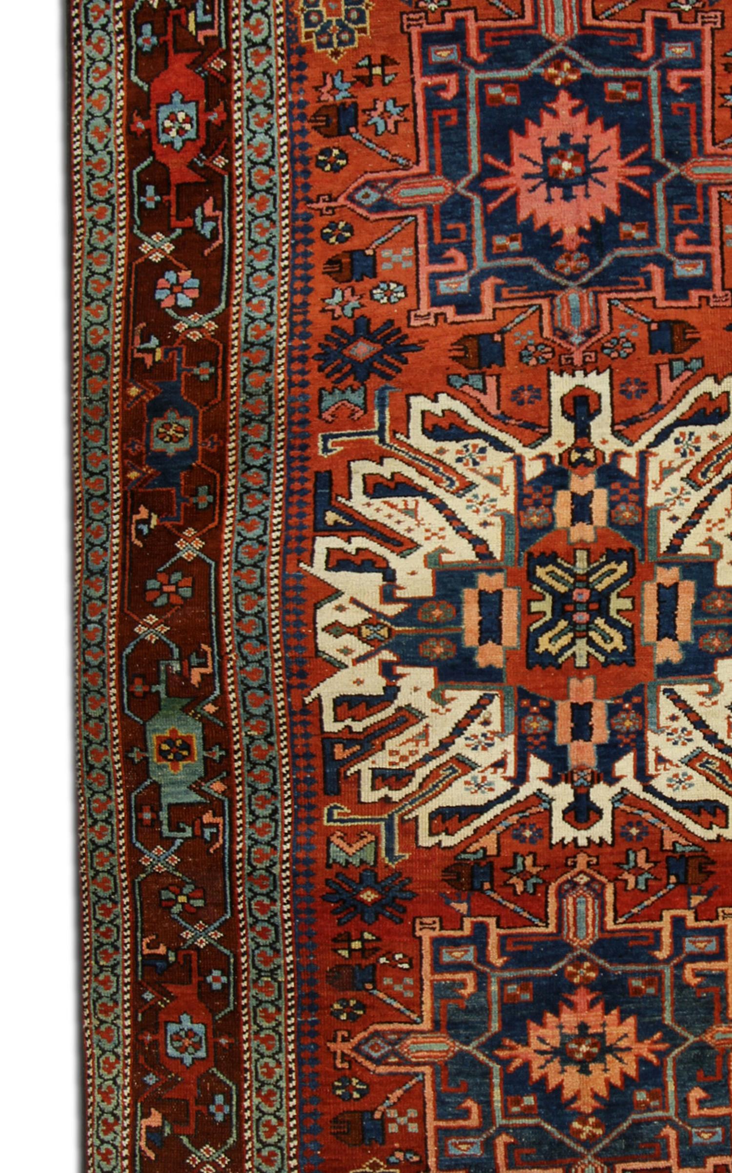 Antiker handgewebter antiker Kazak-Teppich Rostfarbener geometrischer Stammeskunstteppich (Pflanzlich gefärbt) im Angebot