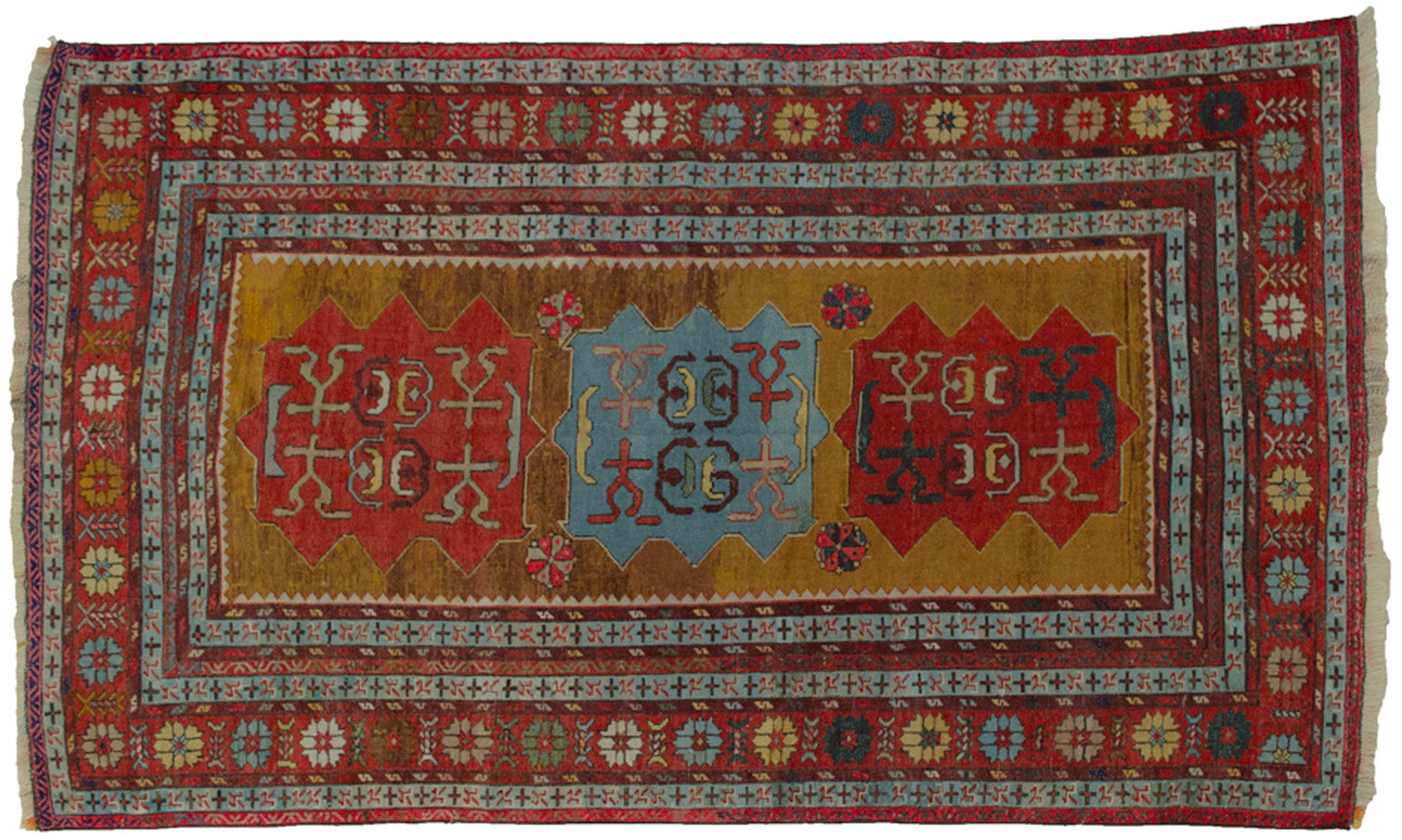 Wool Antique Kazak Rug, South Caucasus, 205x121cm For Sale