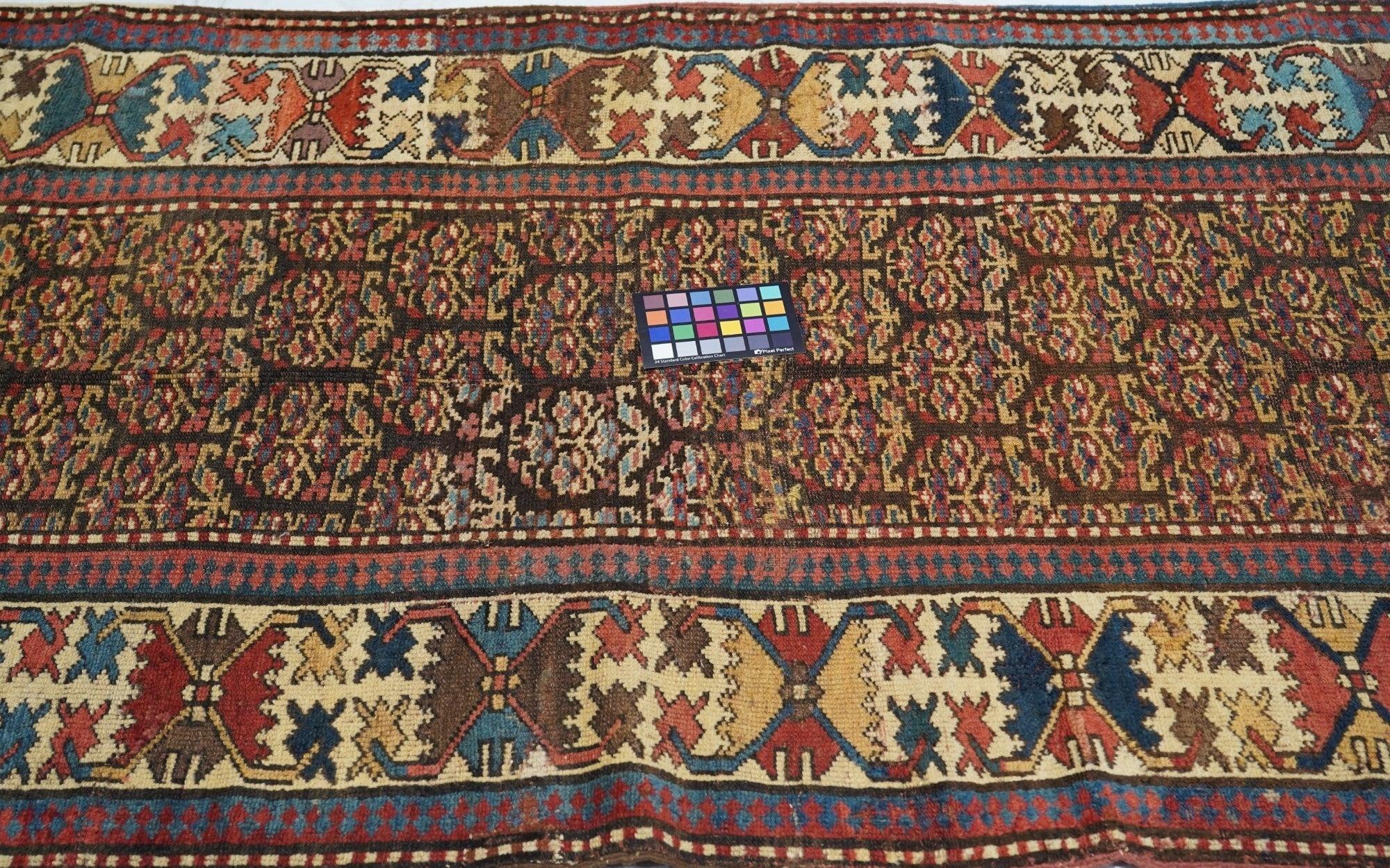 Caucasien Tapis de couloir Kazak ancien 3'6'' x 10'9'' en vente