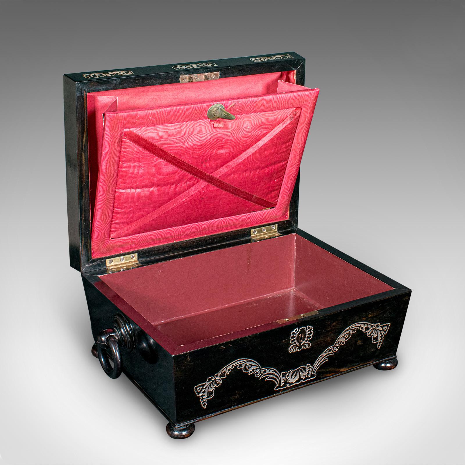 Caja de Recuerdos Antigua, Inglesa, Coromandel, Estuche de Papelería con Incrustaciones, Regencia, 1830 Británico en venta