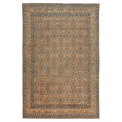 Antiker persischer geblümter Teppich aus Wolle von Kerman in Beige, Braun und Blau