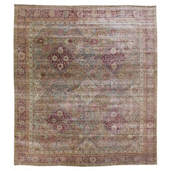 Antiker antiker Kerman brauner handgefertigter Medaillon-Teppich aus botanischer Wolle