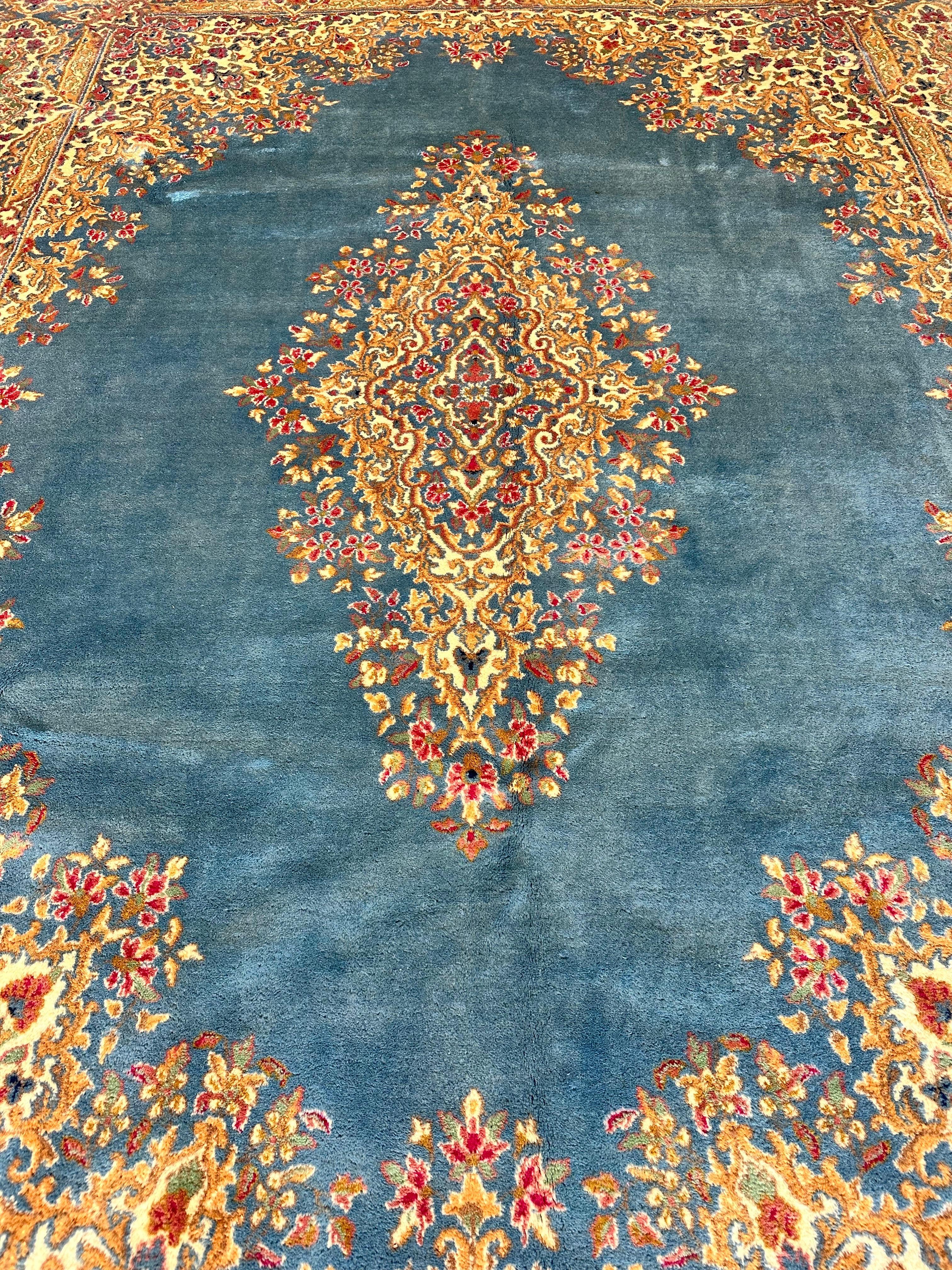 Antique Kerman Carpet, Fine Persian Oriental Rug Light Blue, Ivory, Gold, Green For Sale 4