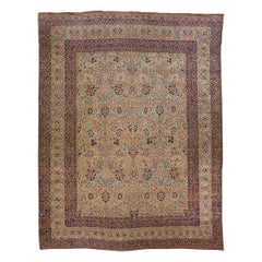 Antico tappeto Kerman in lana persiana beige fatto a mano con motivo floreale all'aperto