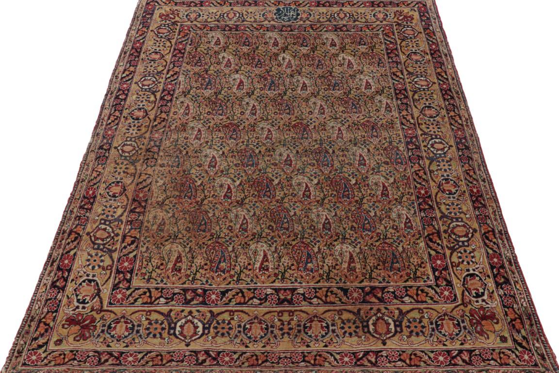 Signed Nozohour Salami Antique Kerman Lavar Persian Rug - Rug & Kilim In Good Condition For Sale In Long Island City, NY