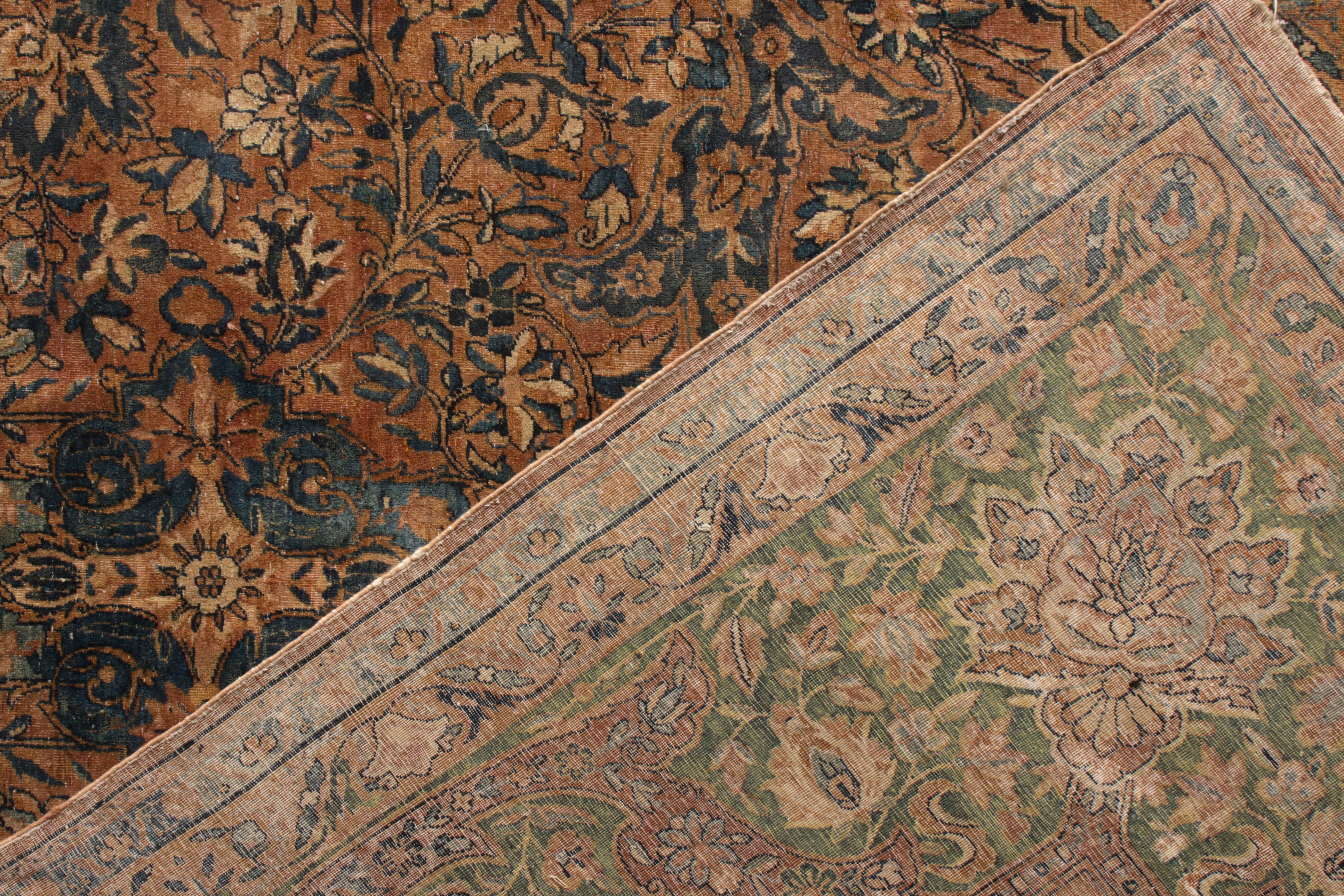 Antiker Kerman Lavar Perserteppich in Blau, Beige-Braun mit Blumenmuster (Handgeknüpft) im Angebot