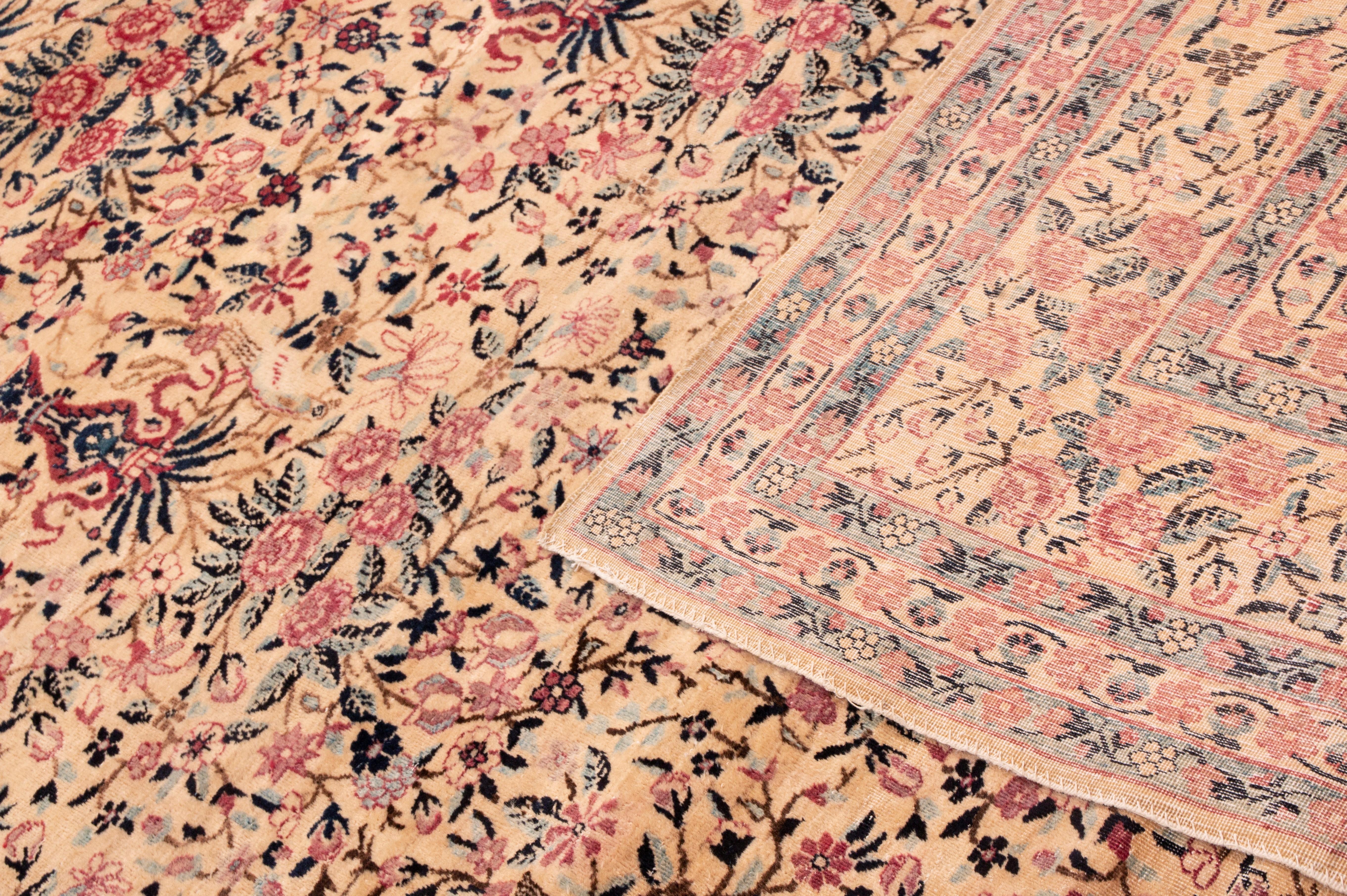 Antique Kerman Lavar Purple Red Wool Rug All-Over Floral Pattern In Fair Condition For Sale In Long Island City, NY