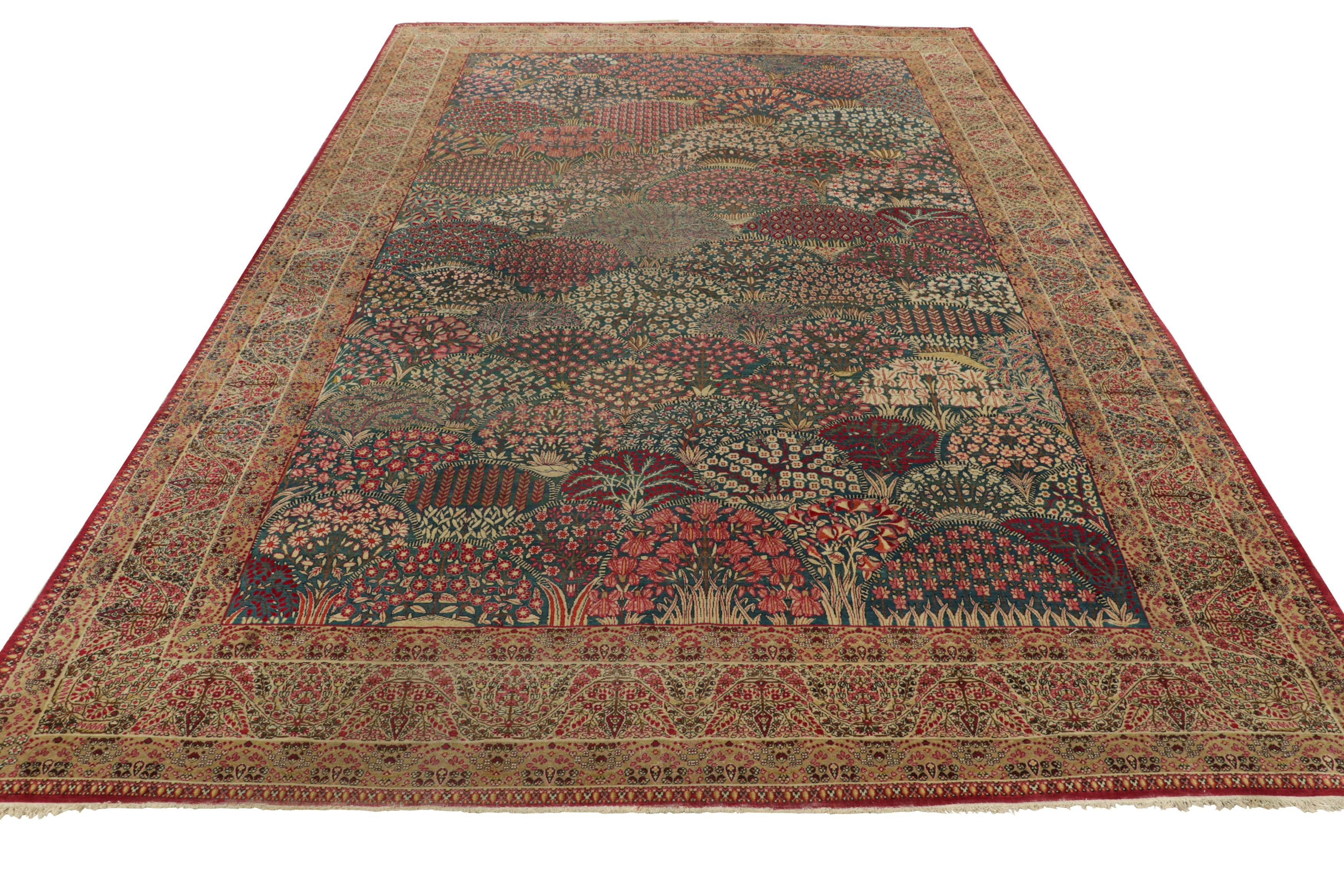Antiker Kerman Lavar-Teppich in Beige-Braun mit bunten Mustern  Rug & Kilim im Zustand „Gut“ im Angebot in Long Island City, NY