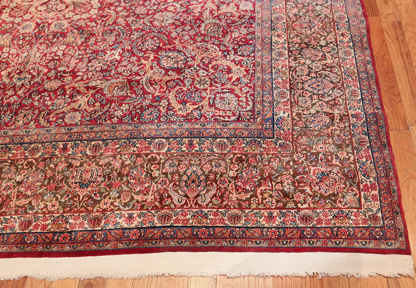Antique Kerman Persian Rug. Size: 9 ft 9 in x 17 ft 3 in (2.97 m x 5.26 m) 1