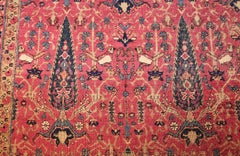 Antique Kerman Persian Rug. Size: 5 ft 3 in x 11 ft 7 in (1.6 m x 3.53 m)