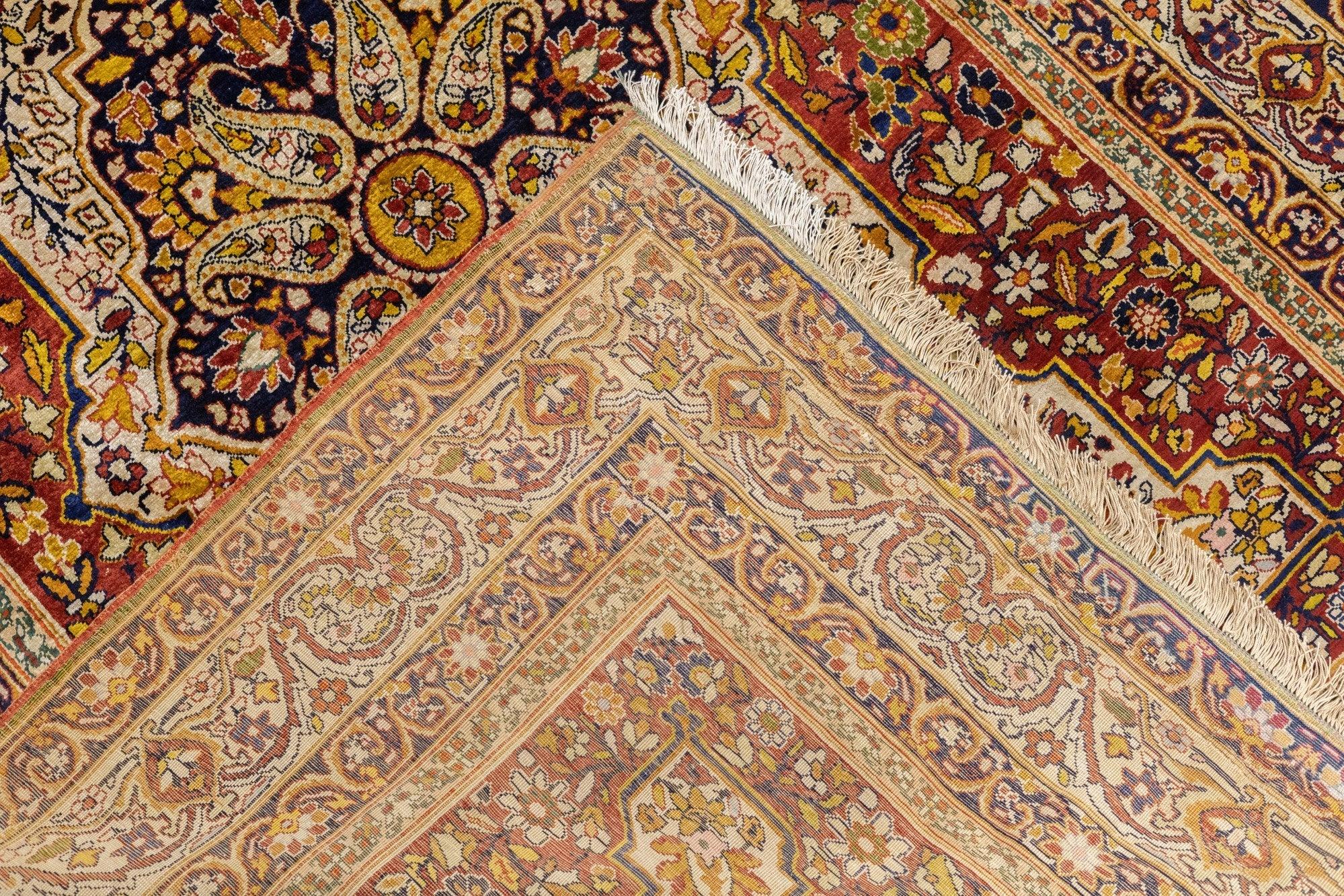 Antiker Kerman-Teppich 4'5'' x 6'3'' im Angebot 6