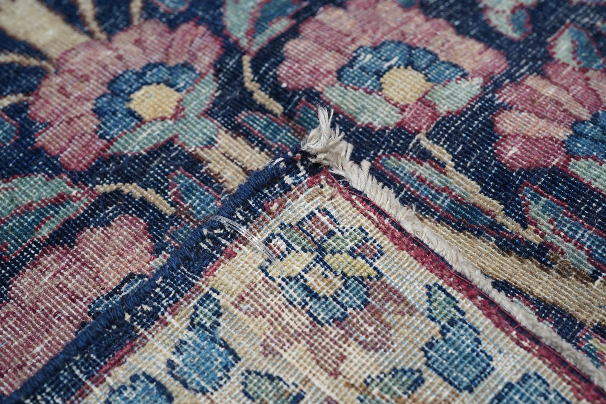 Antique Kerman Rug 8'8'' x 11'8'' For Sale 5