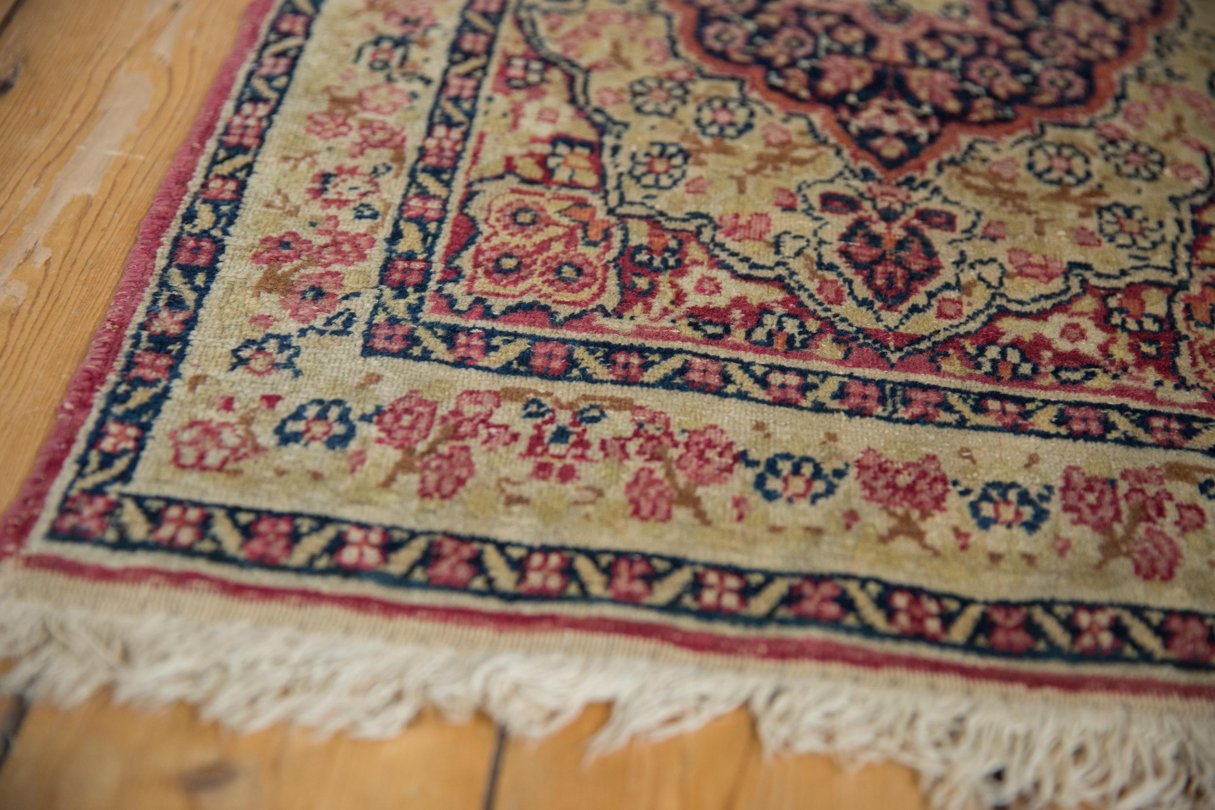 Antique Kerman Rug Mat In Good Condition For Sale In Katonah, NY