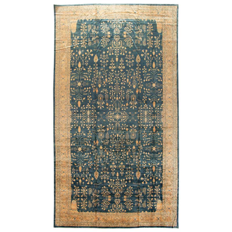 Kerman Style Rug For Sale at 1stDibs
