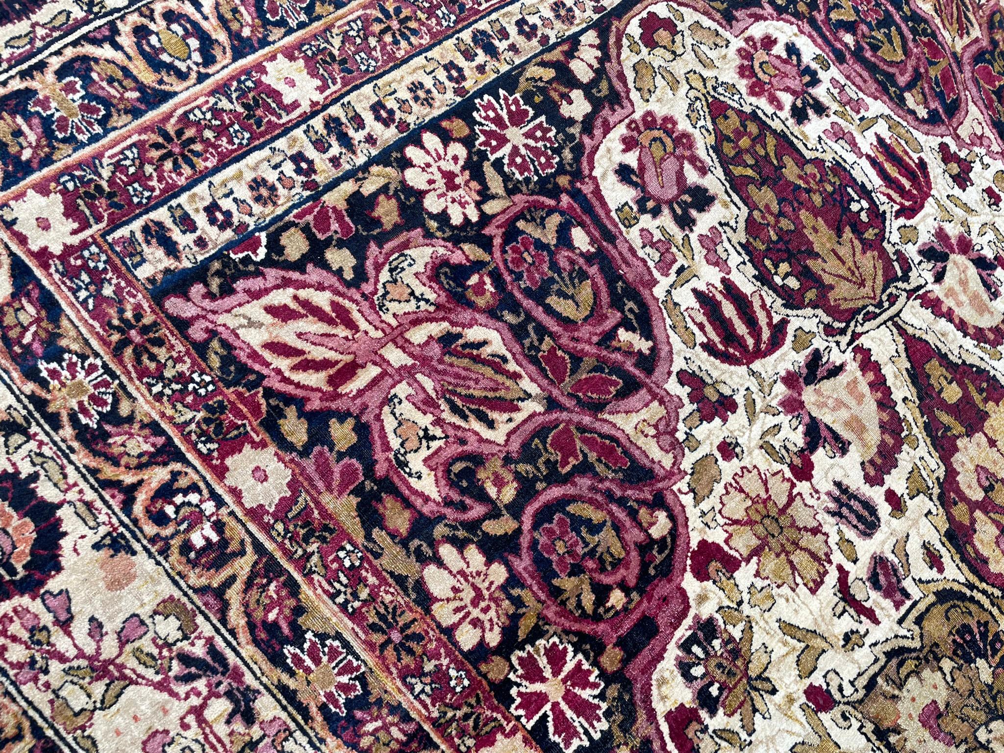 Antiker persischer Kermanshah/Laver-Teppich (Handgeknüpft) im Angebot