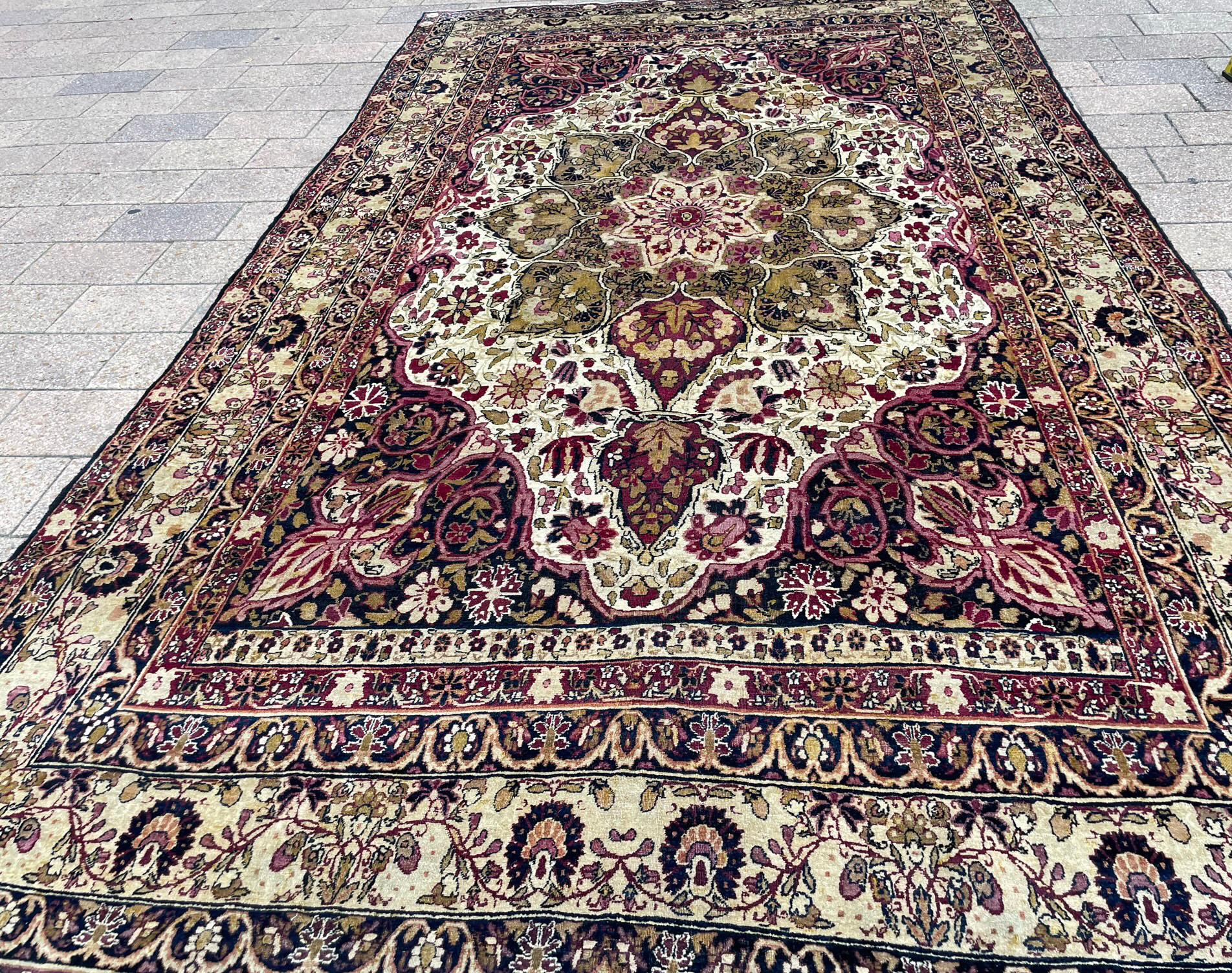 Antique Kermanshah/Laver Persian Carpet In Good Condition For Sale In Evanston, IL