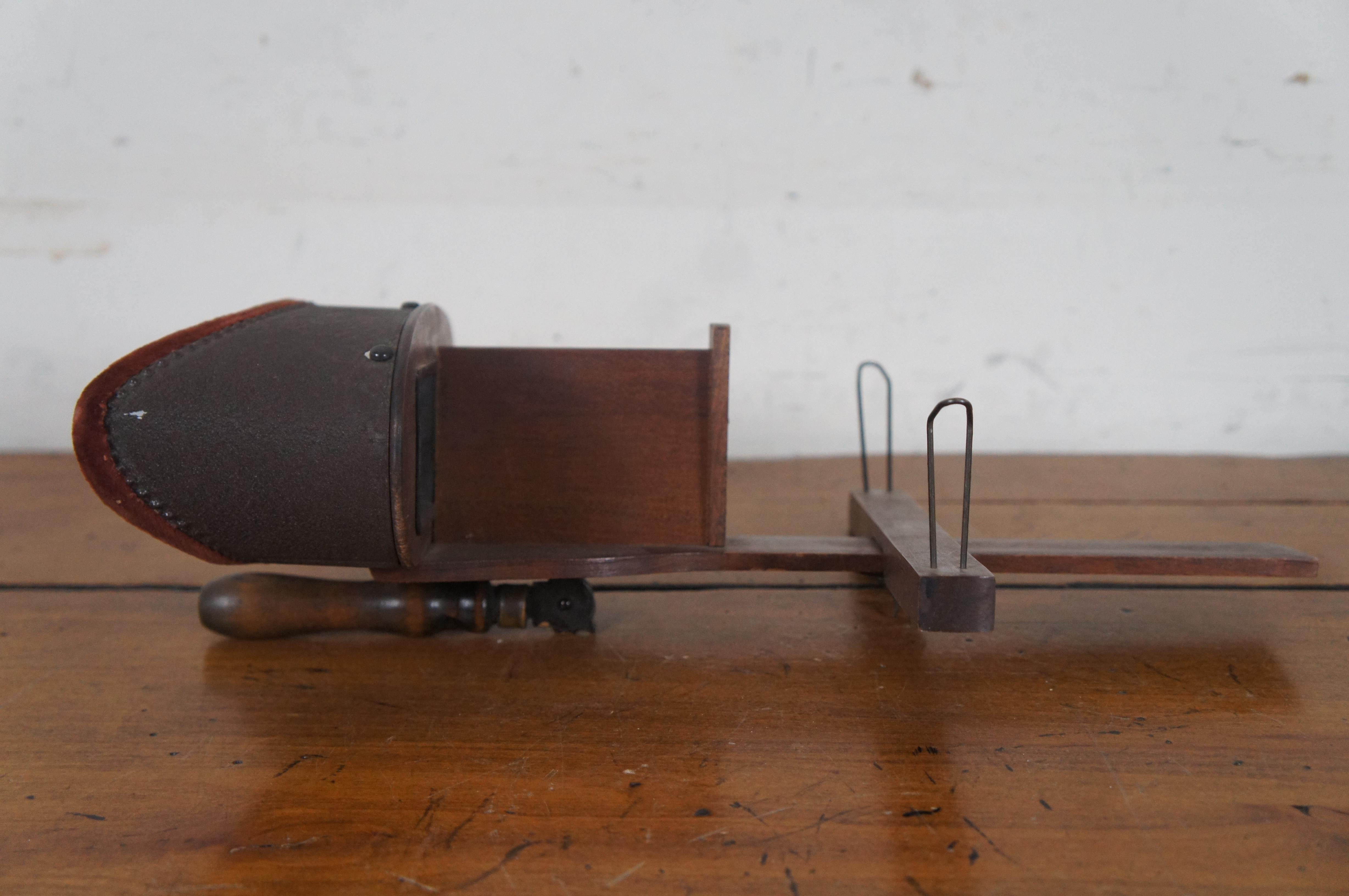 antique stereoscope