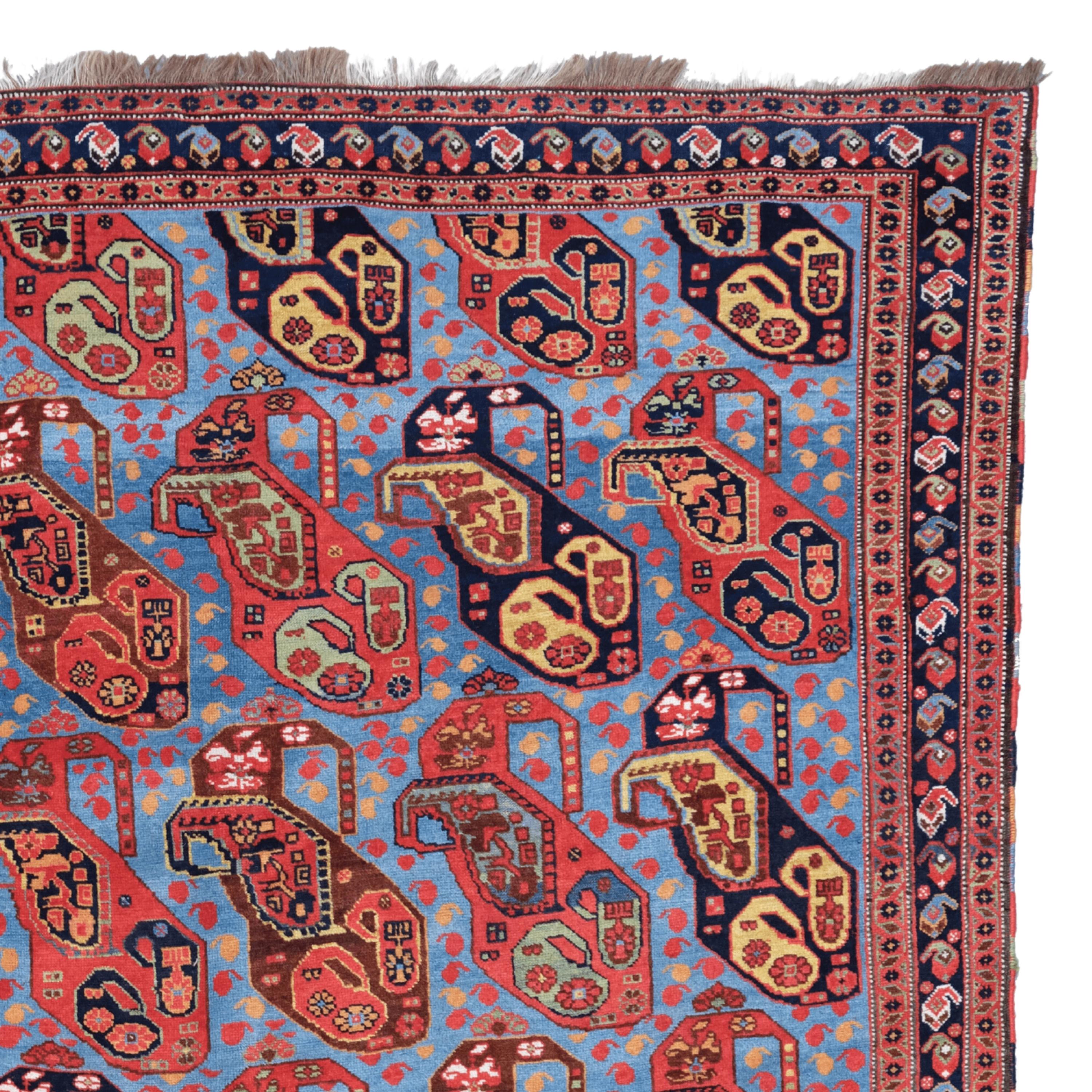 Antique Khamseh Rug - 19th Century Antique Khamseh Rug, Vintage Rug, Antique Rug In Good Condition For Sale In Sultanahmet, 34