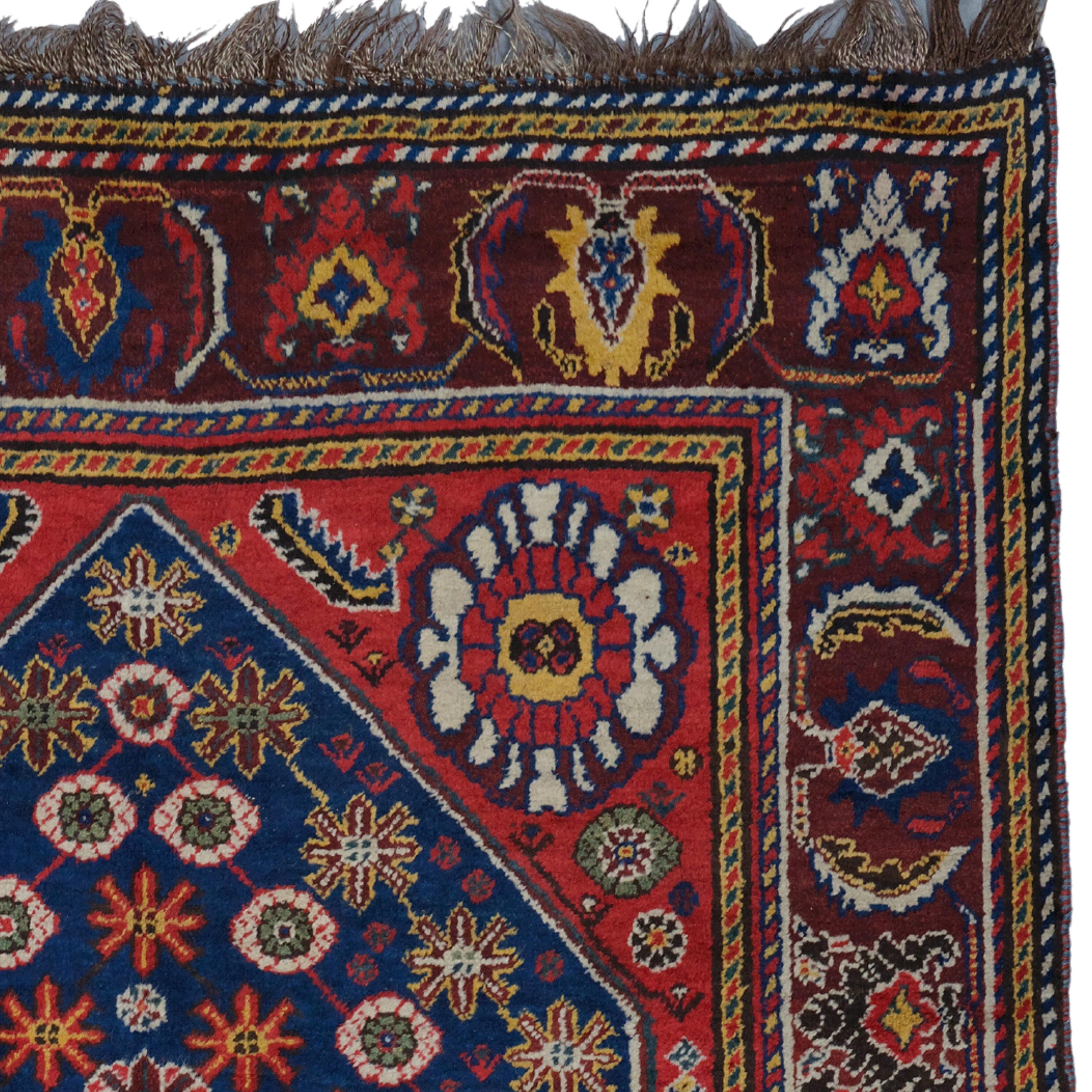 Antique Khamseh Rug - Late 19th Century Khamseh Rug, Vintage Rug, Antique Rug In Good Condition For Sale In Sultanahmet, 34