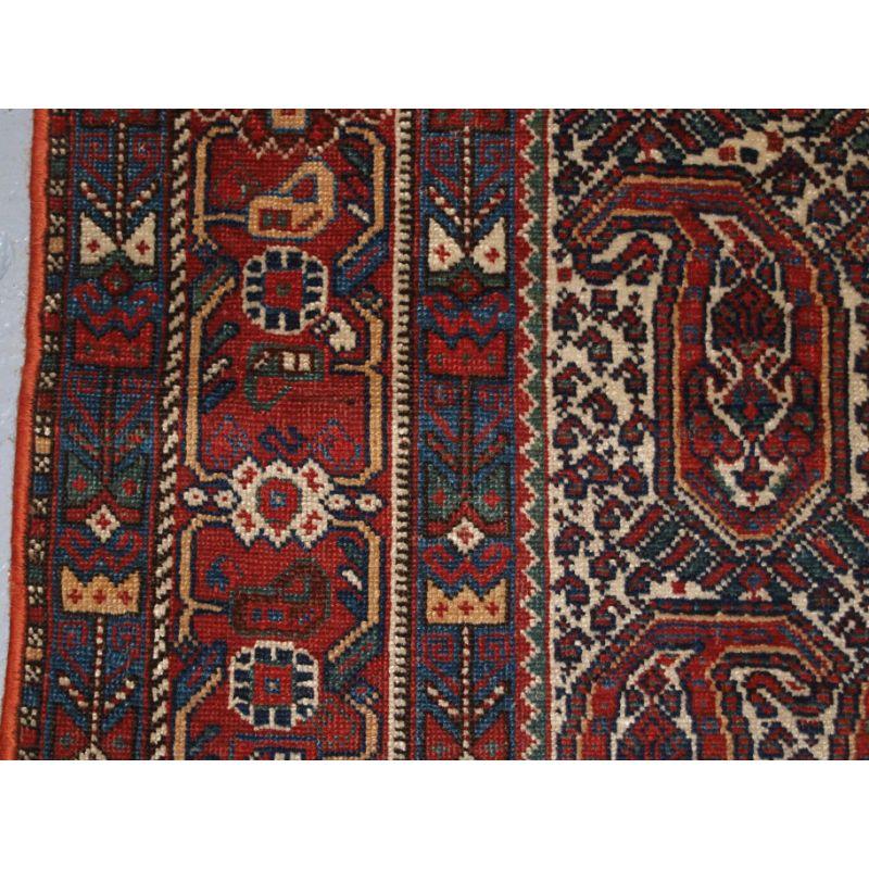 Antique Khamseh Tribal Rug In Good Condition For Sale In Moreton-In-Marsh, GB