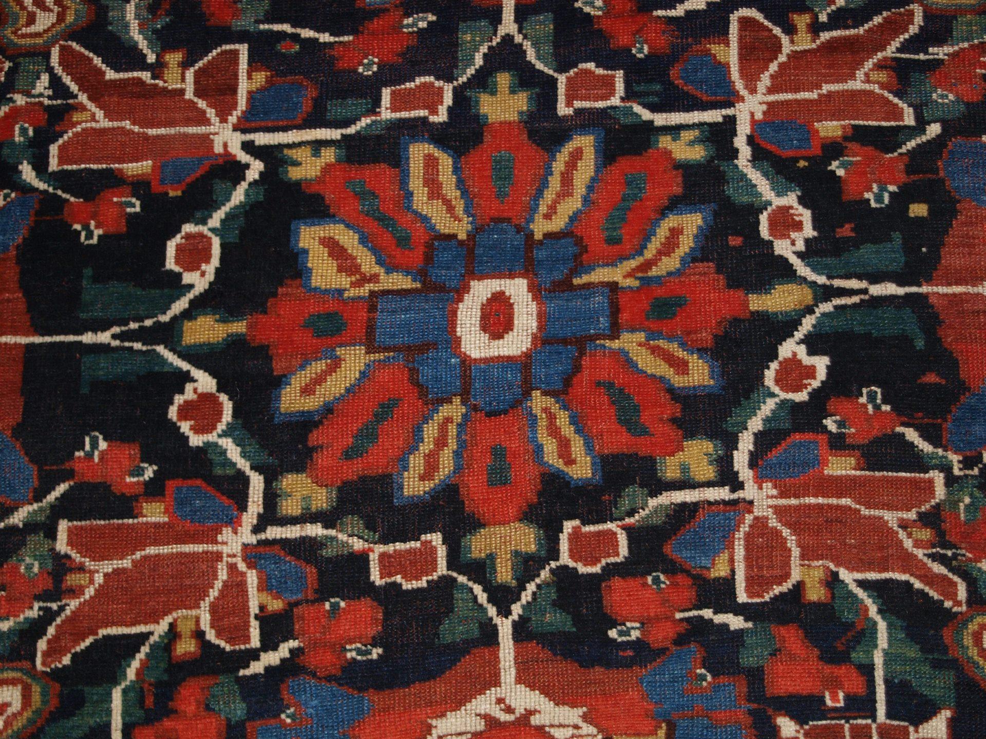 Antique Khamseh tribal rug of beautiful design and colour.  Circa 1870. For Sale 6