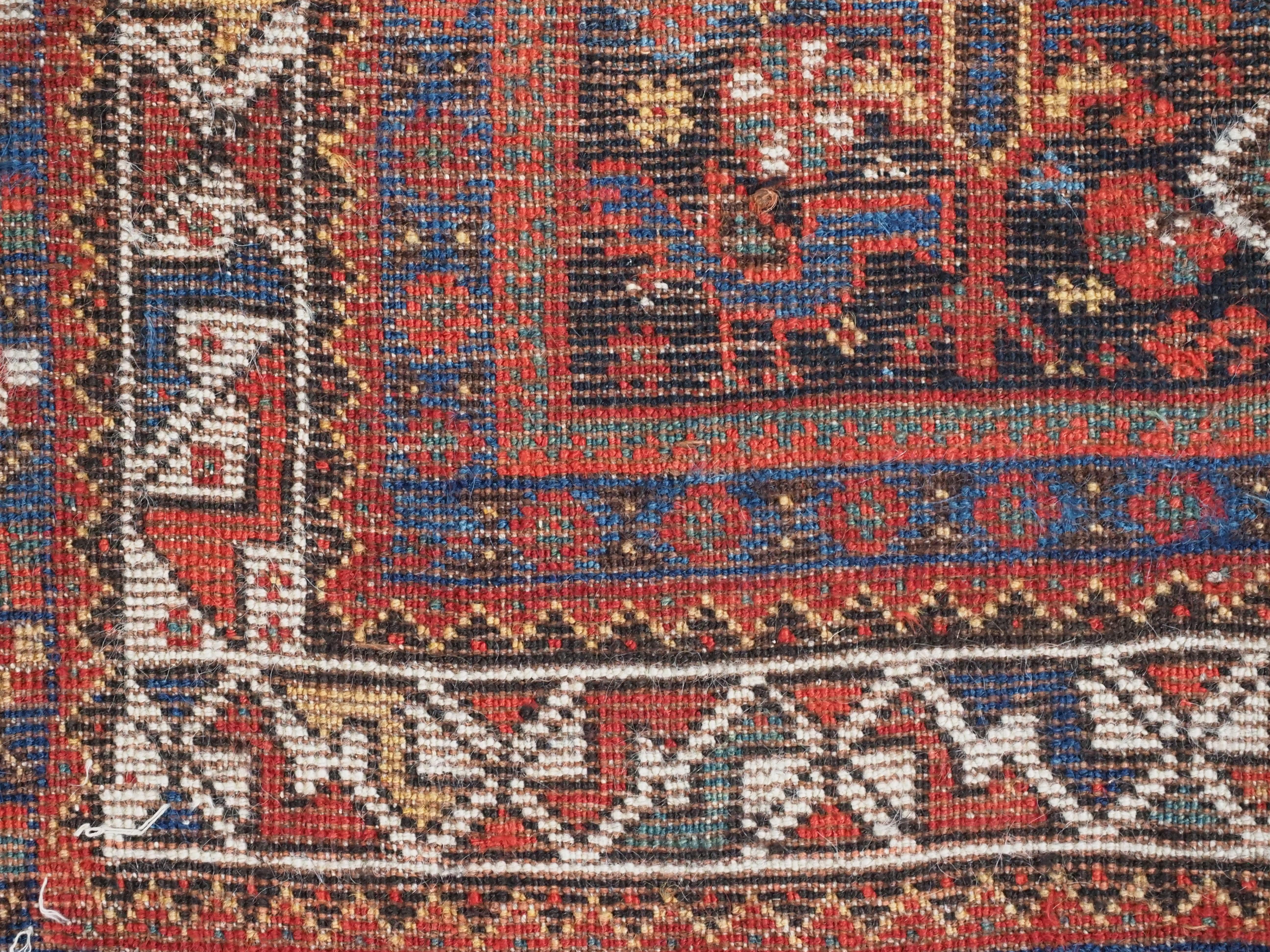 Antique  Khamseh tribal rug of bird medallion design.  Circa 1900. For Sale 7