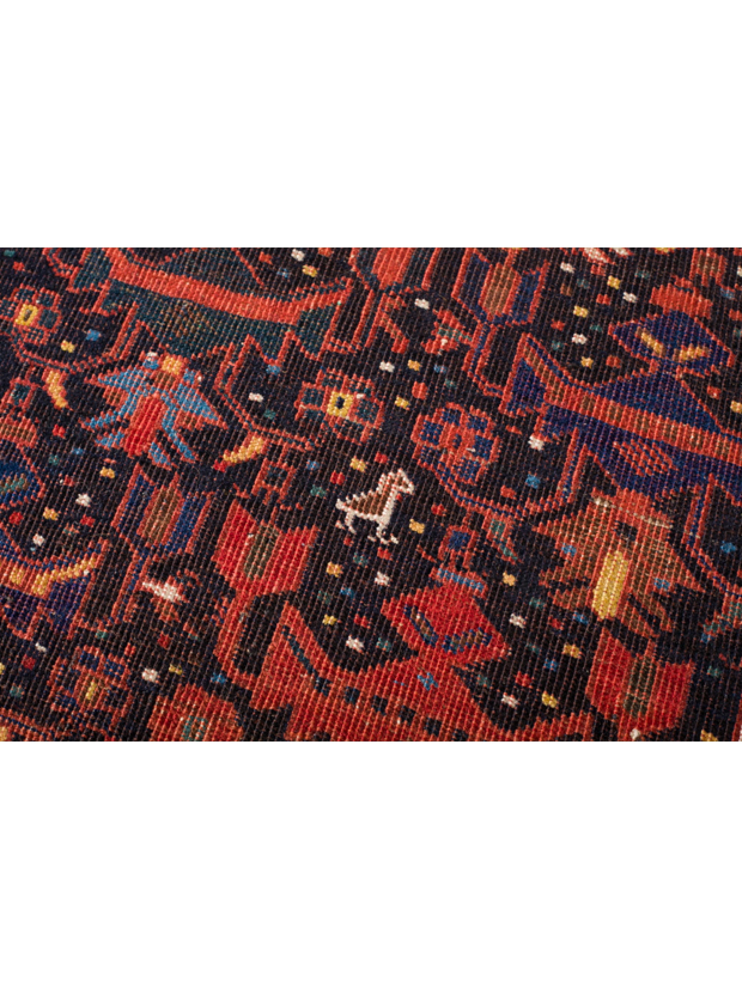 Oushak Tapis ancien en laine Khamseh avec oiseaux et motifs géométriques Tapis tribal naturel en vente