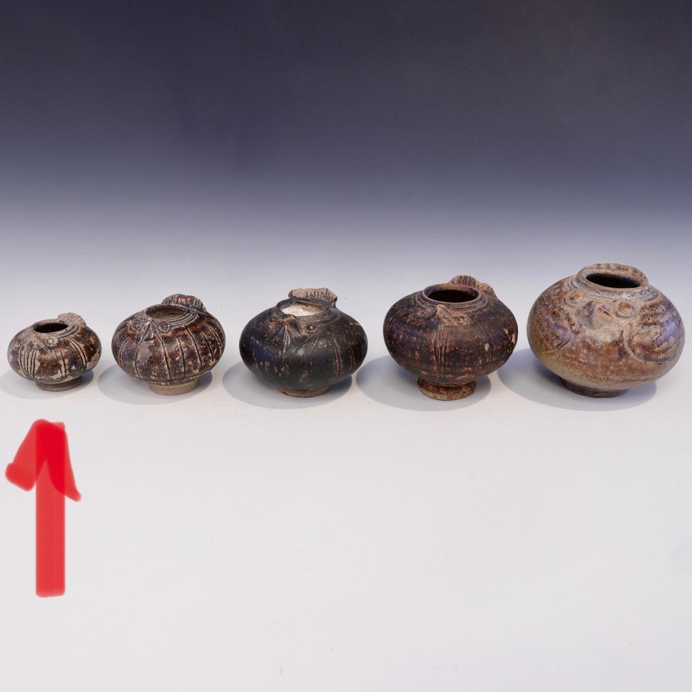 Ceramic Antique Khmer Bird Shaped Lime Pot For Sale